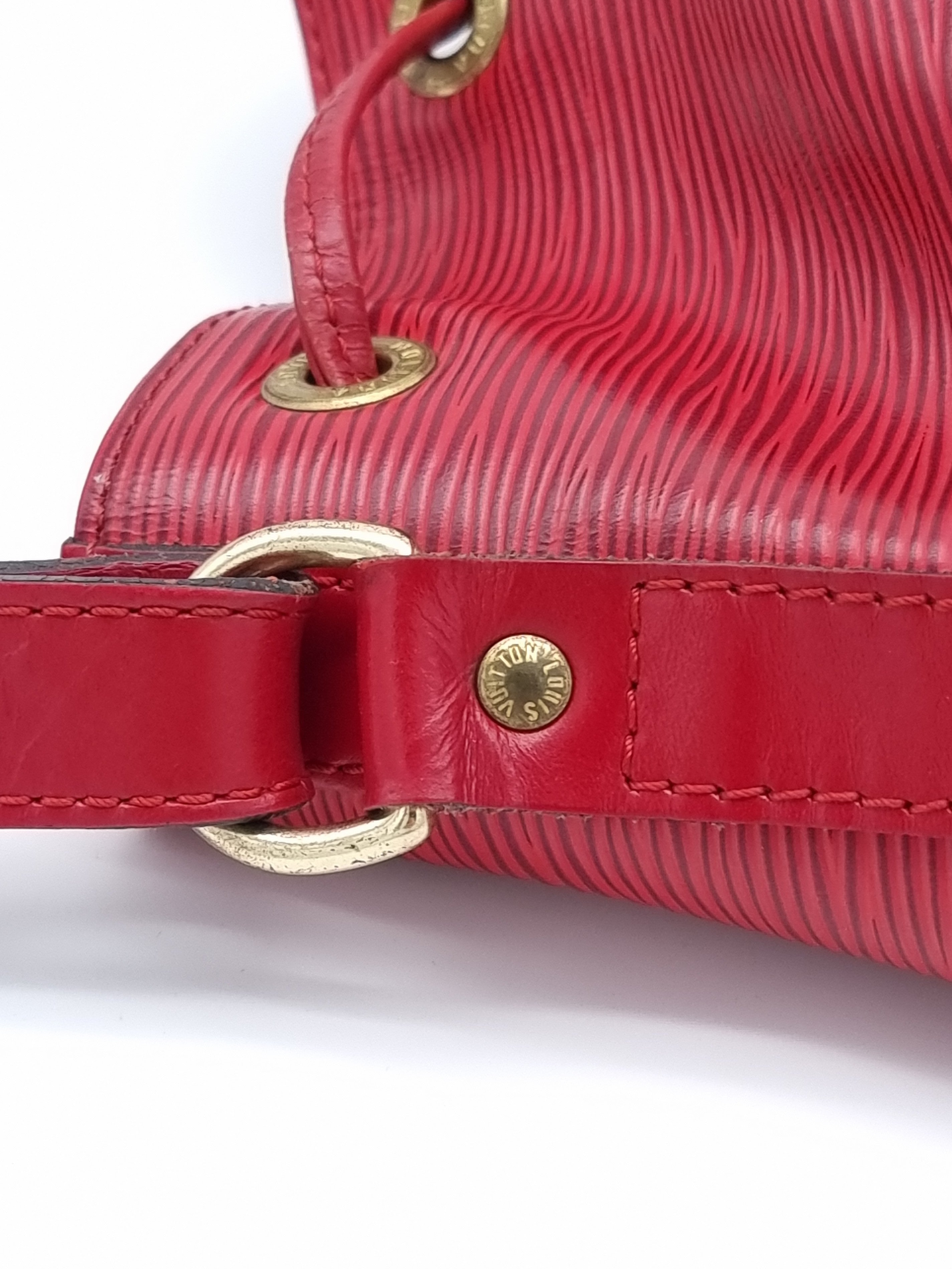 Louis Vuitton Petit Noe Epi