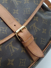 Louis Vuitton Saumur 35