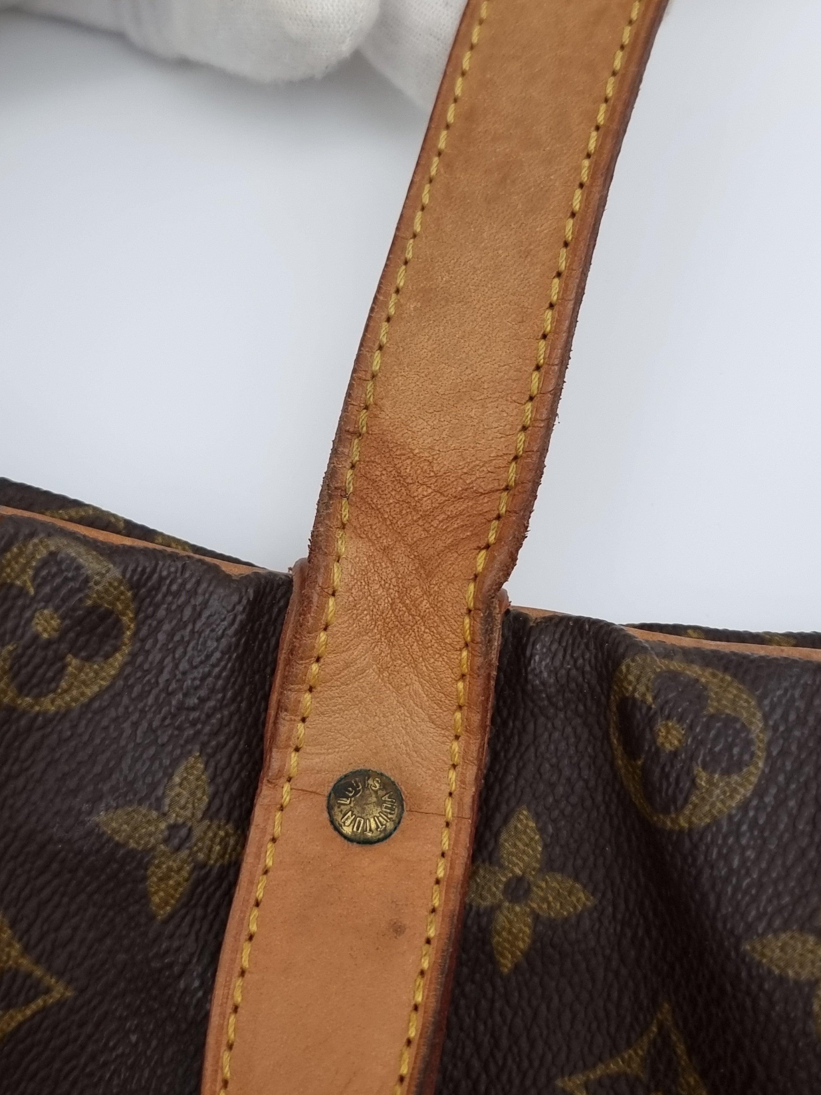 Louis Vuitton Saumur 35