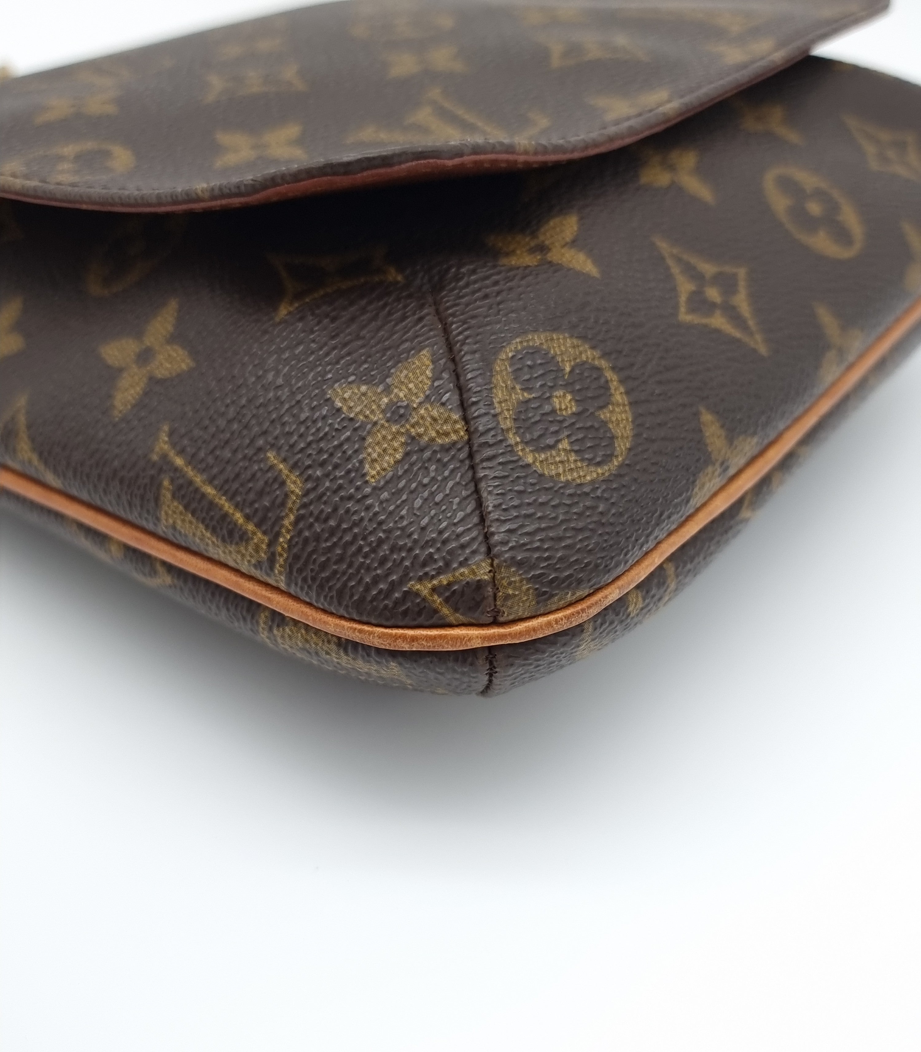 Louis Vuitton Musette Salsa
