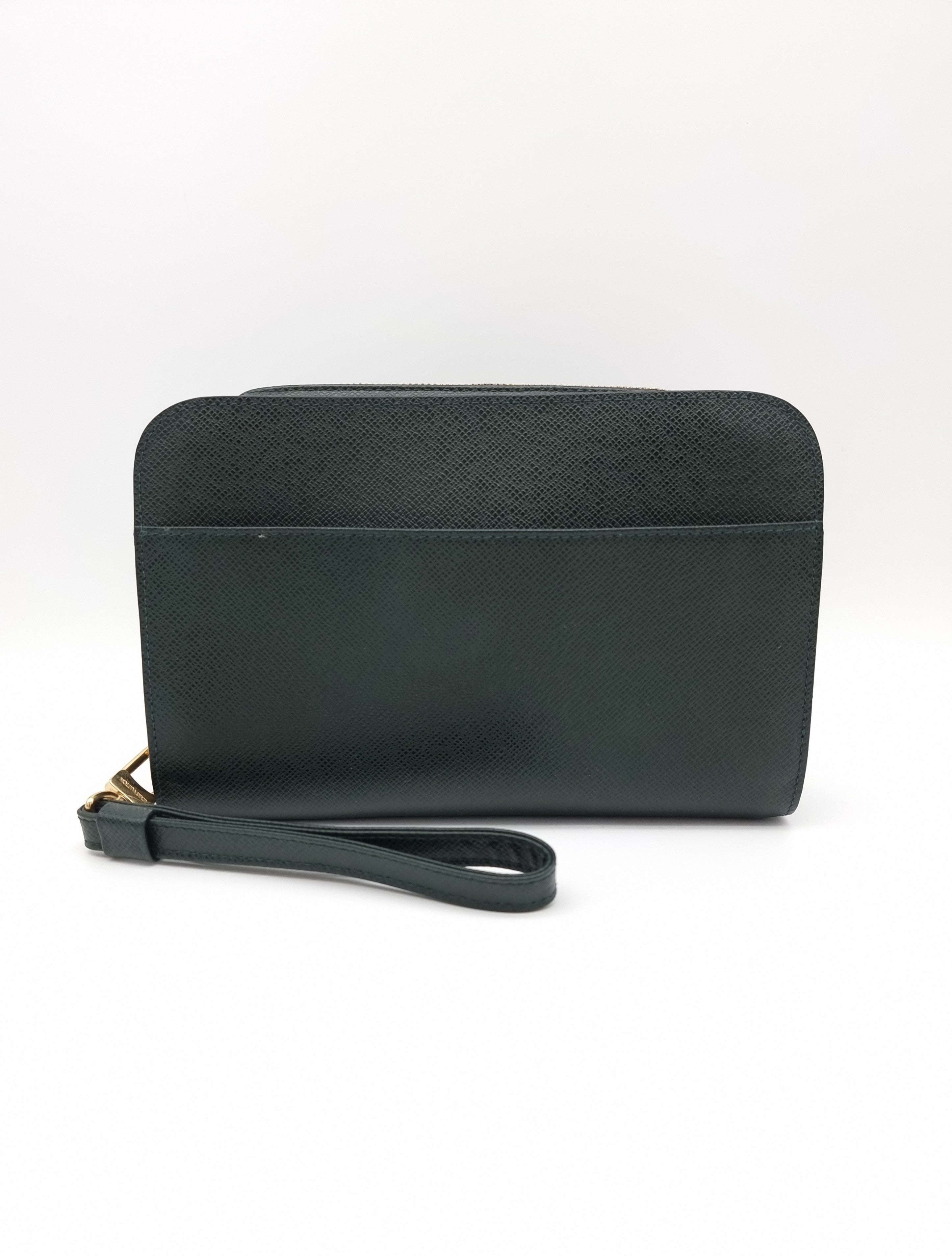 Louis Vuitton Taiga Baikal
