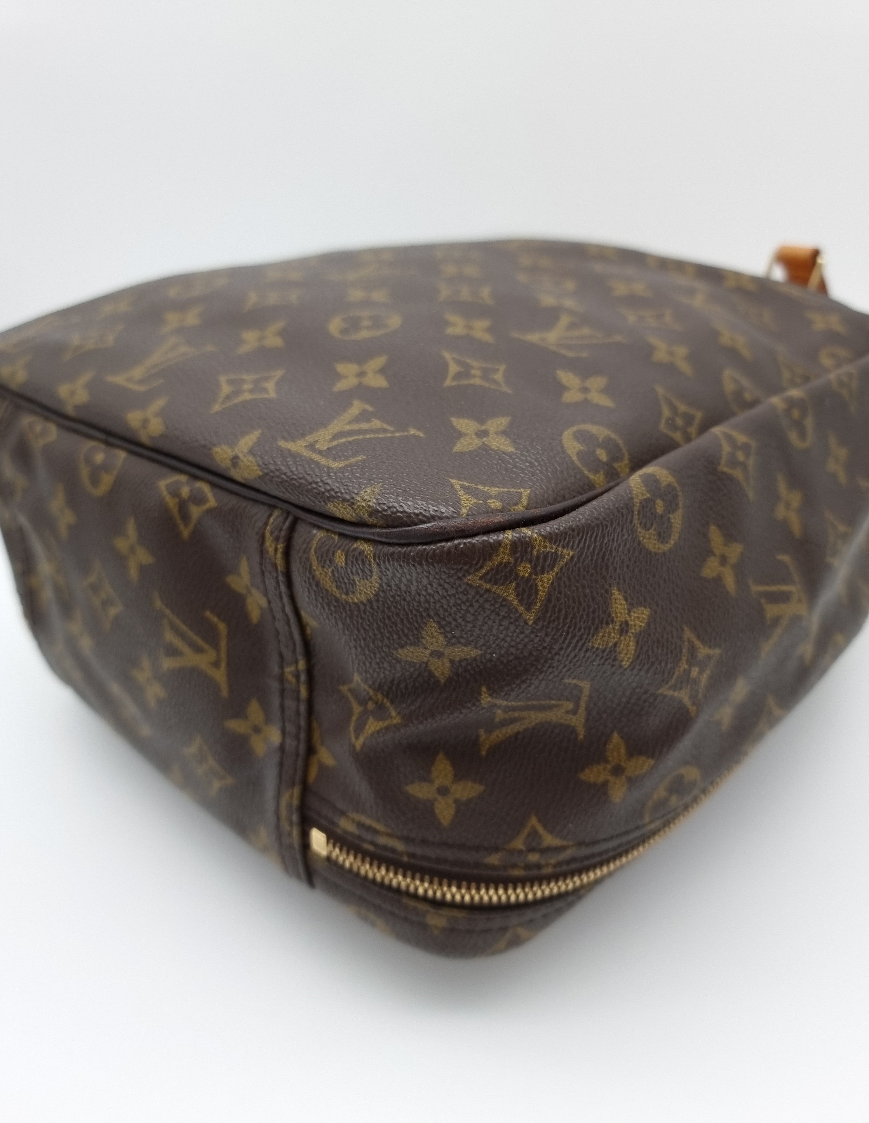 Louis Vuitton Excursion