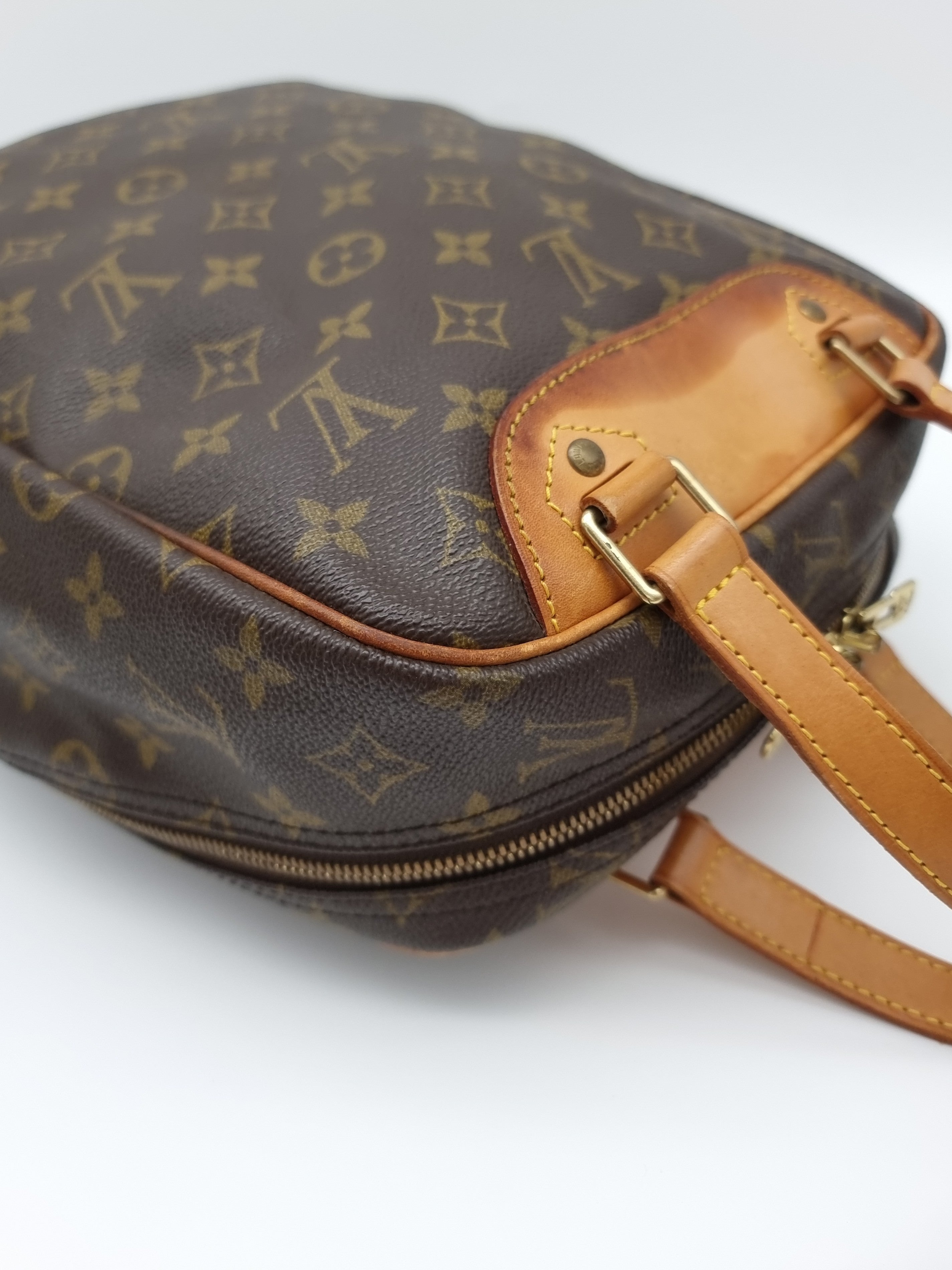Louis Vuitton Excursion