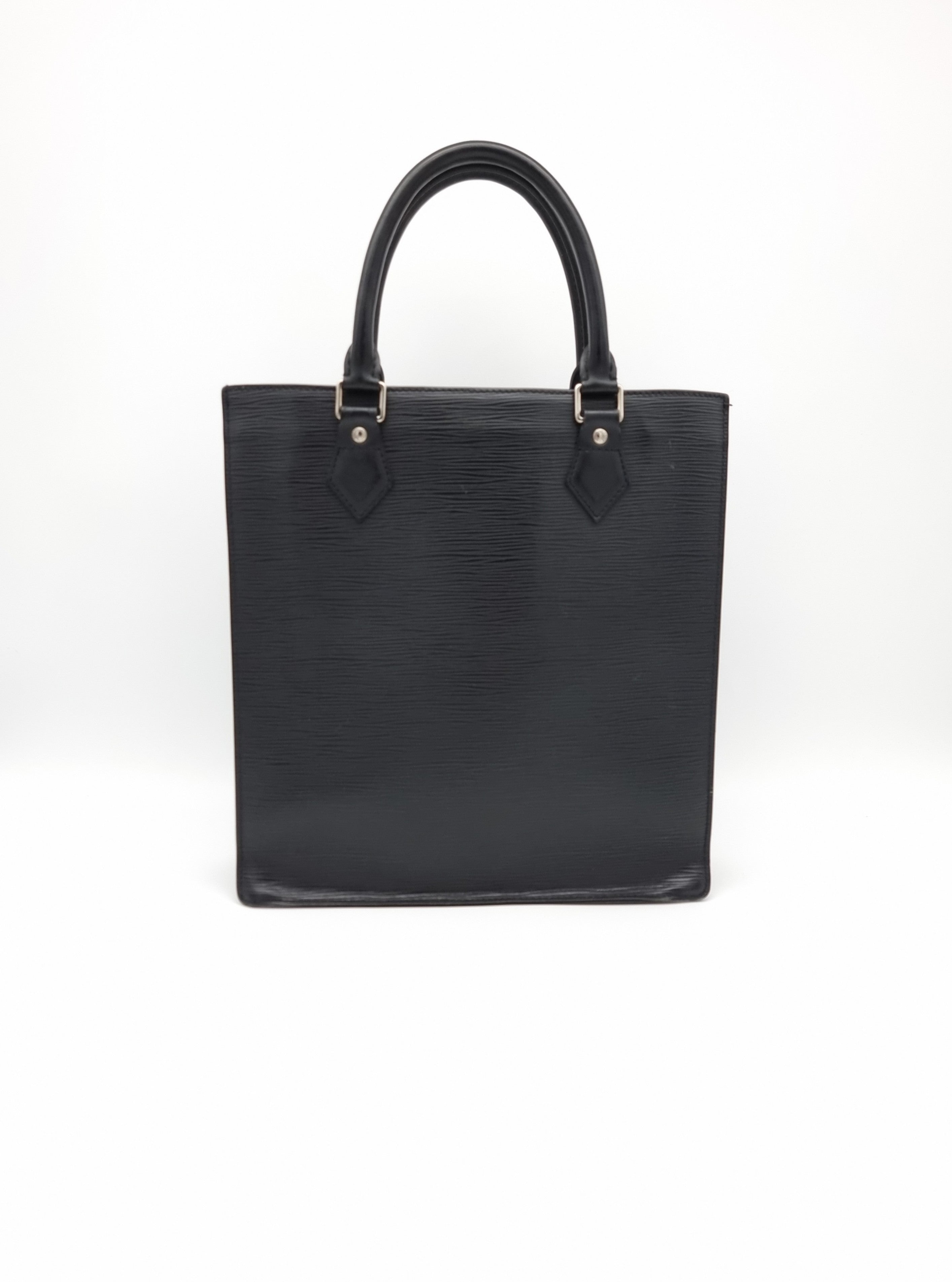Louis Vuitton Epi Sac Plat