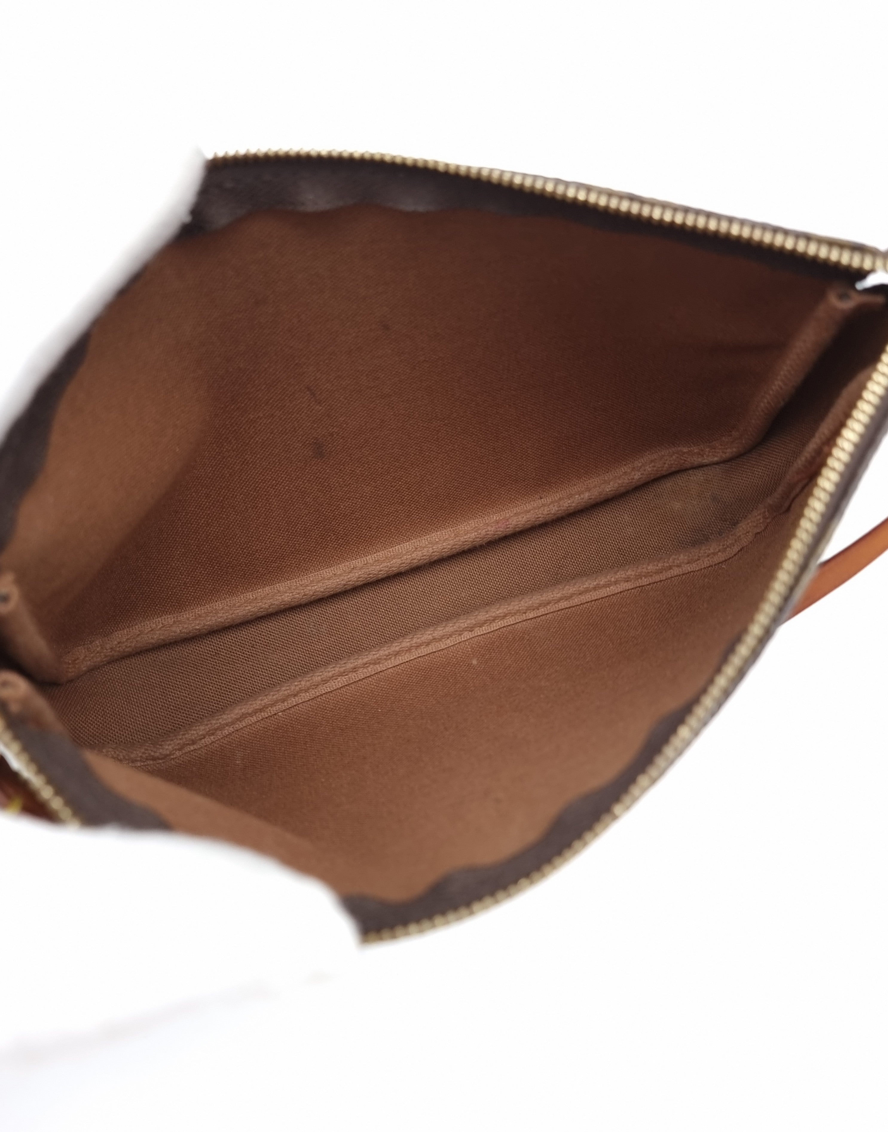 Louis Vuitton Pochette Accessoires