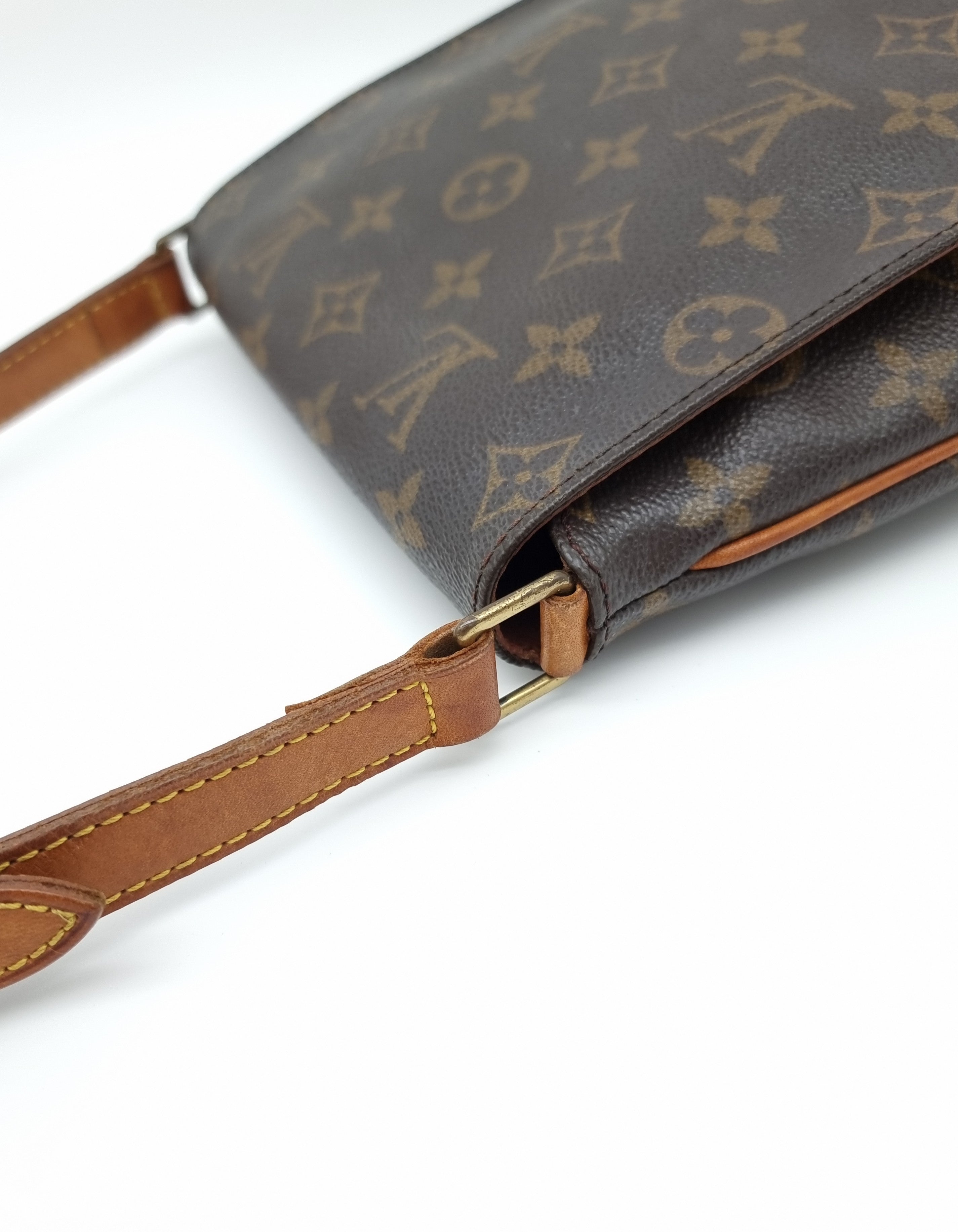 Louis Vuitton Musette Salsa