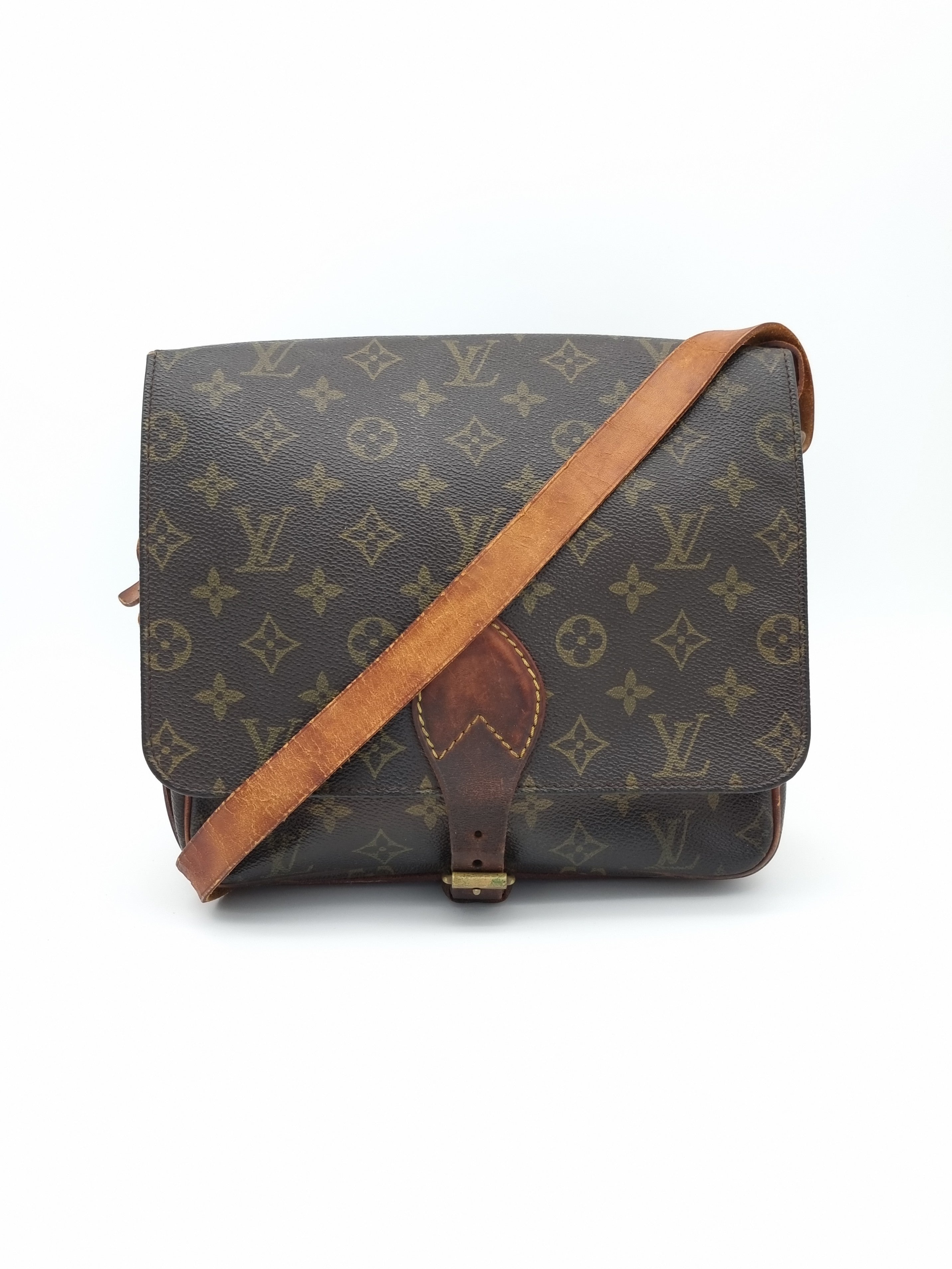 Louis Vuitton Cartouchiere GM