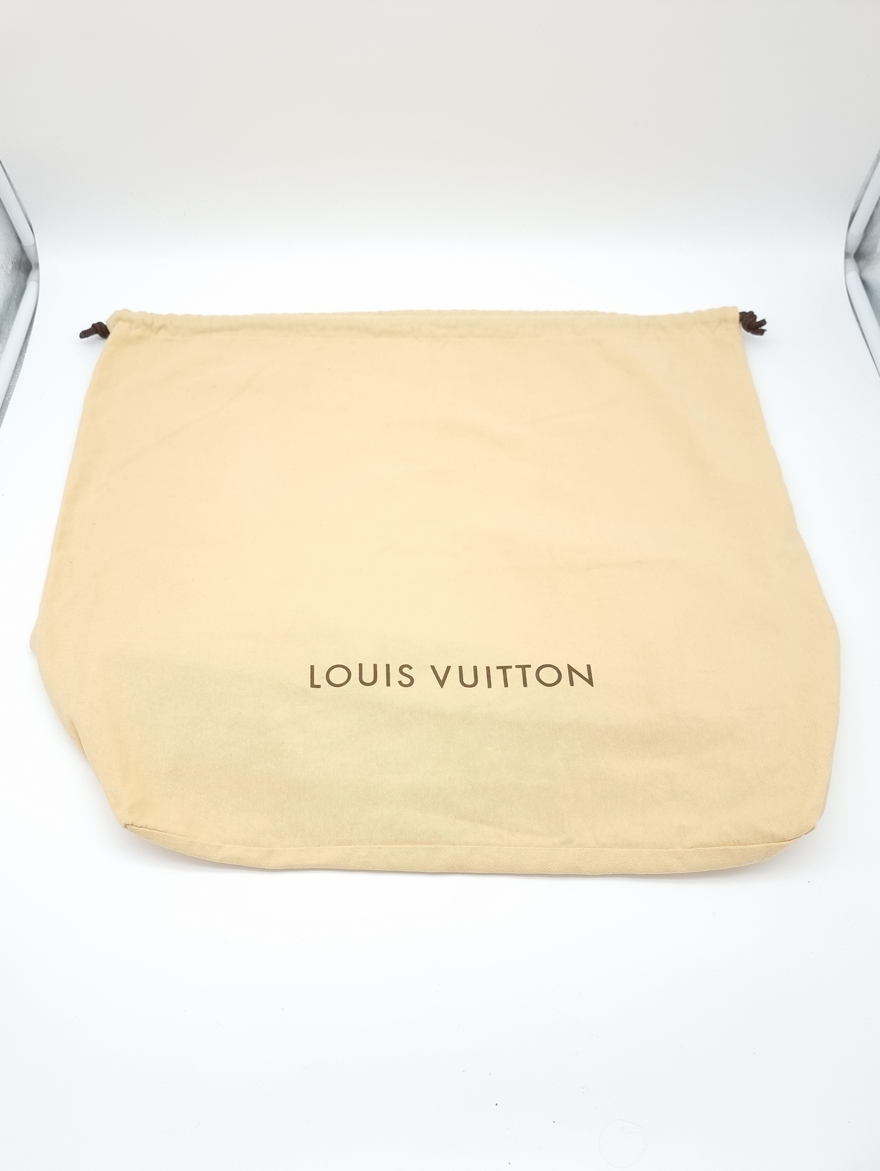 Louis Vuitton Keepall 50 Bandouliere