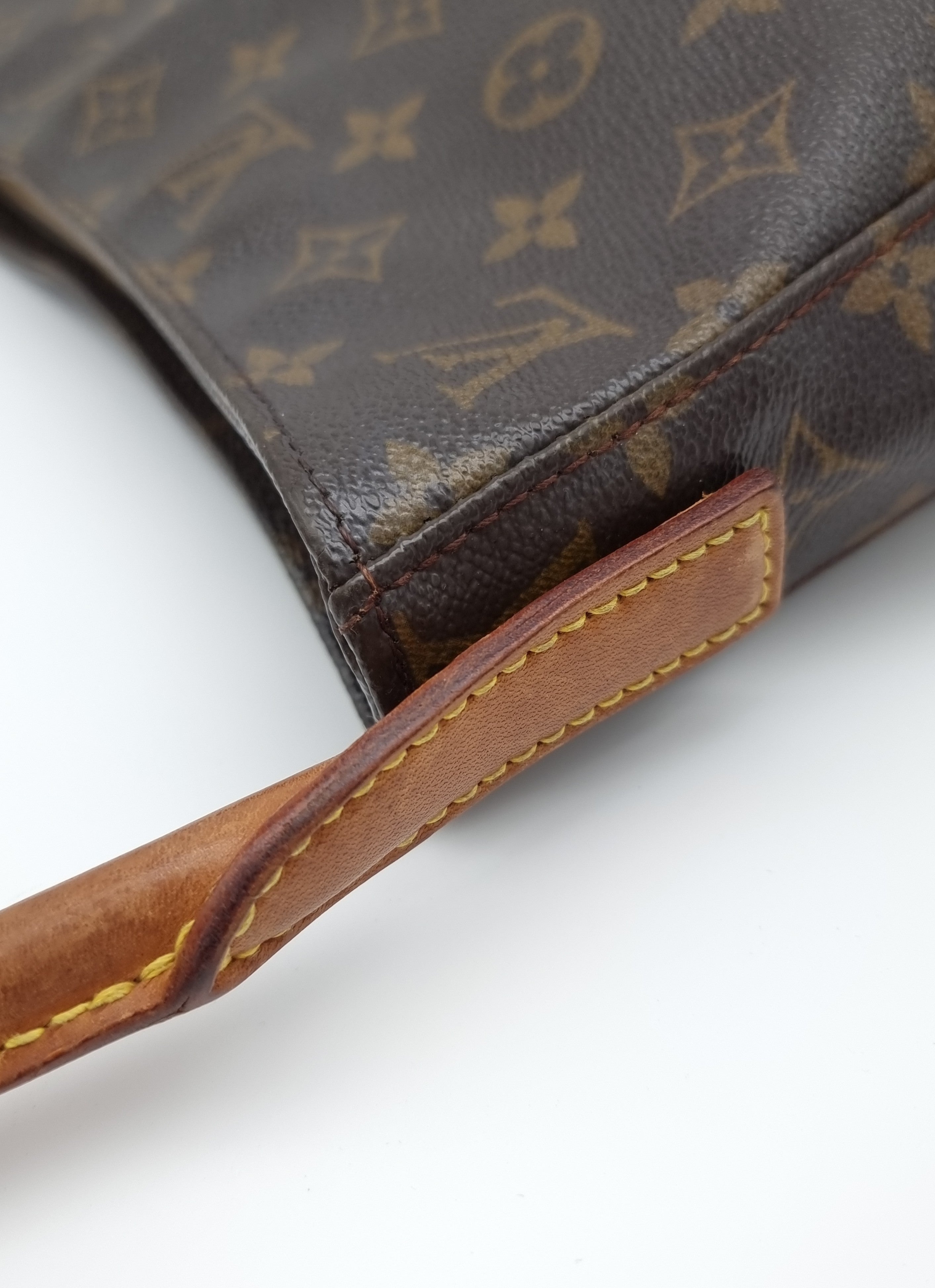 Louis Vuitton Looping GM