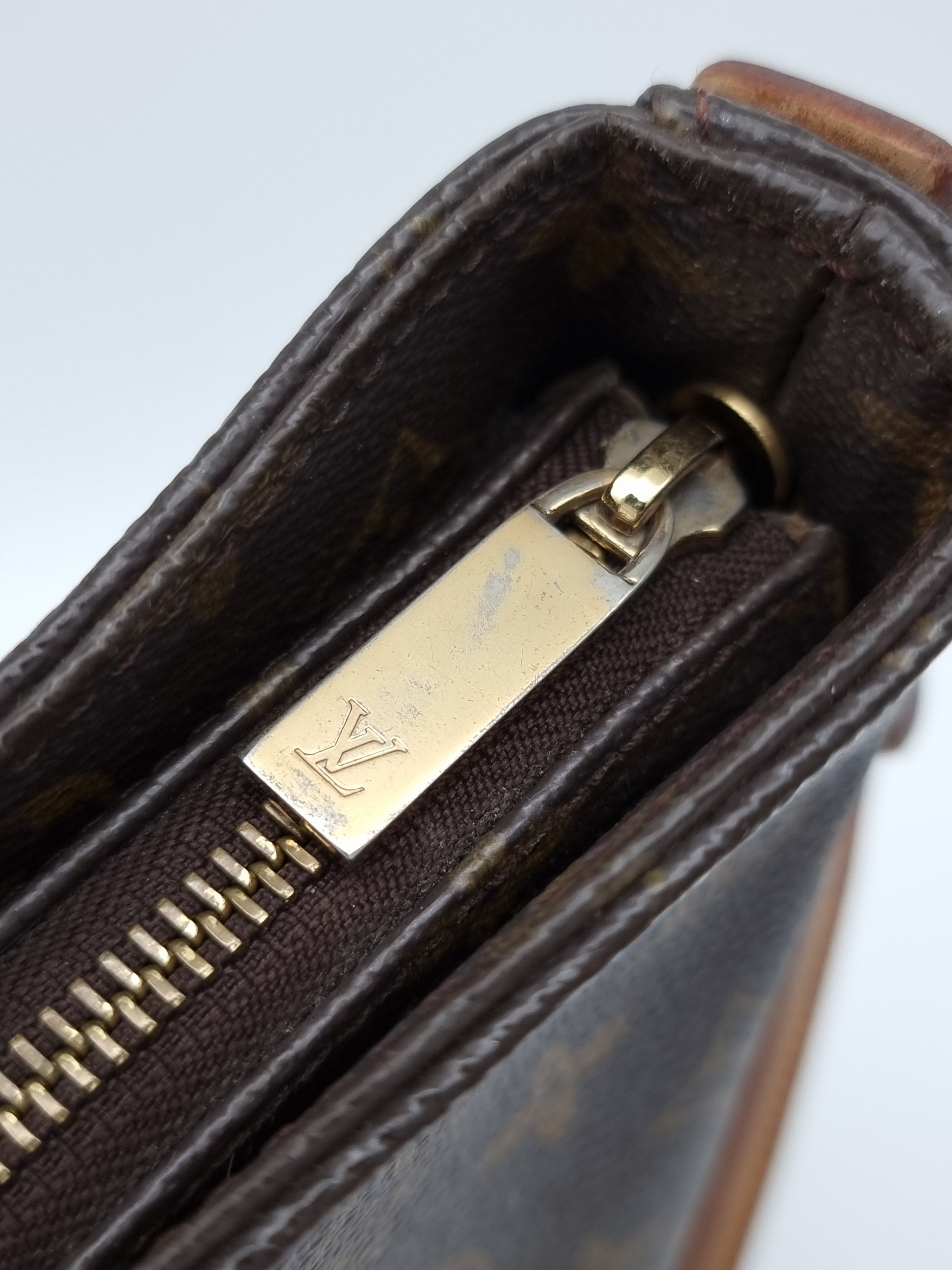 Louis Vuitton Looping GM
