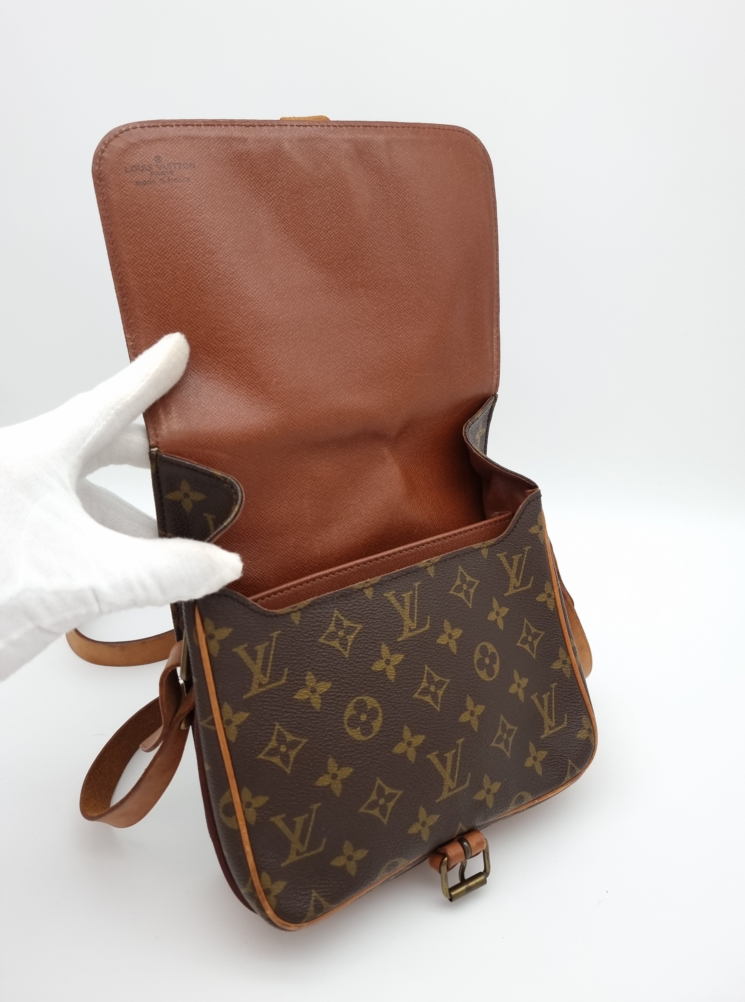 Louis Vuitton Cartouchiere MM