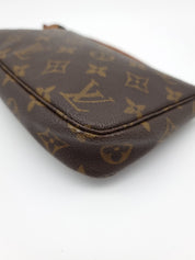 Louis Vuitton Pochette Accessoires