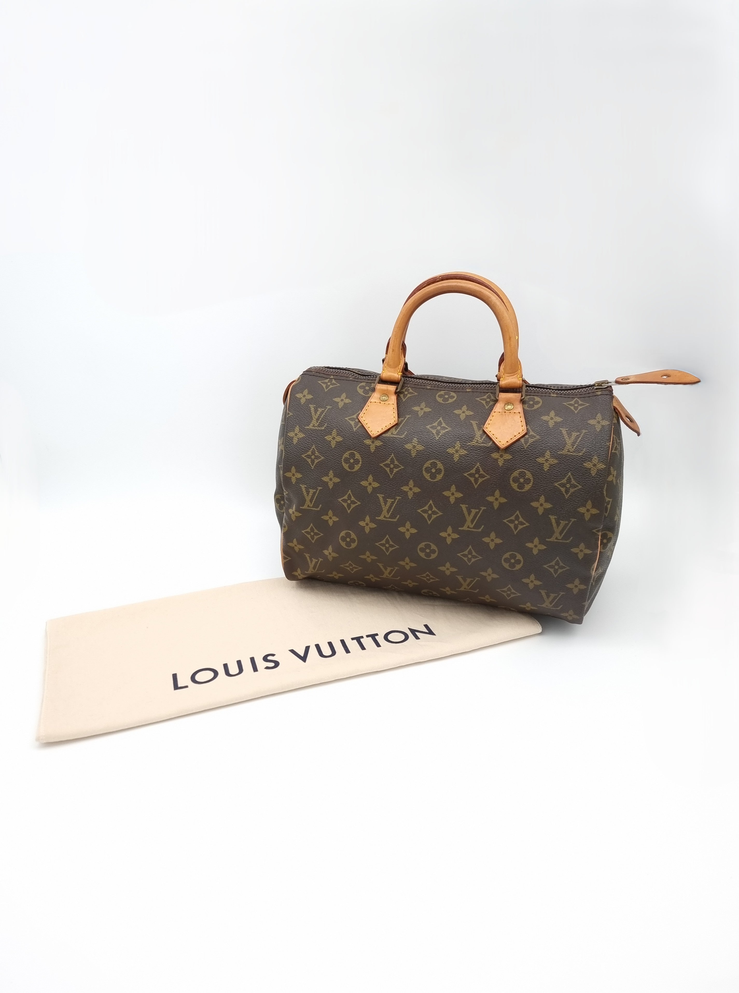 Louis Vuitton Speedy 30