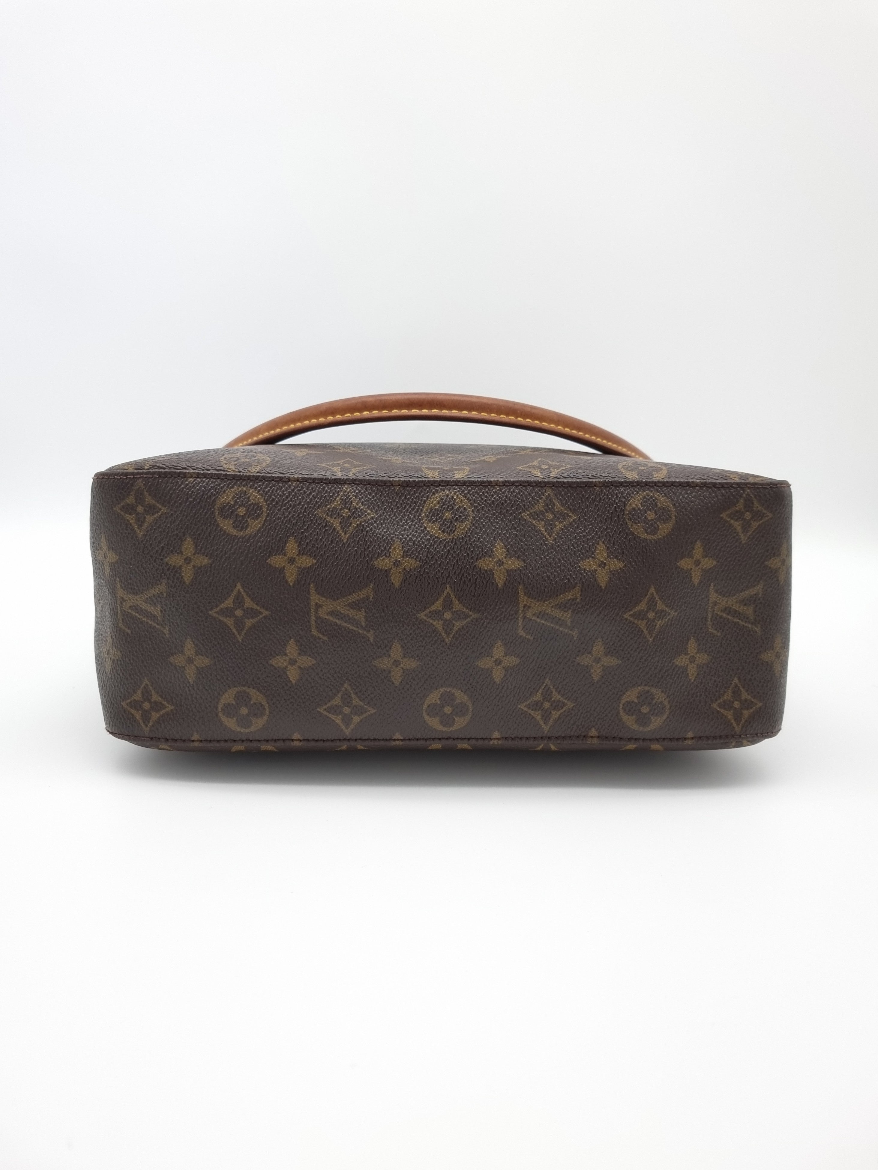 Louis Vuitton Looping GM