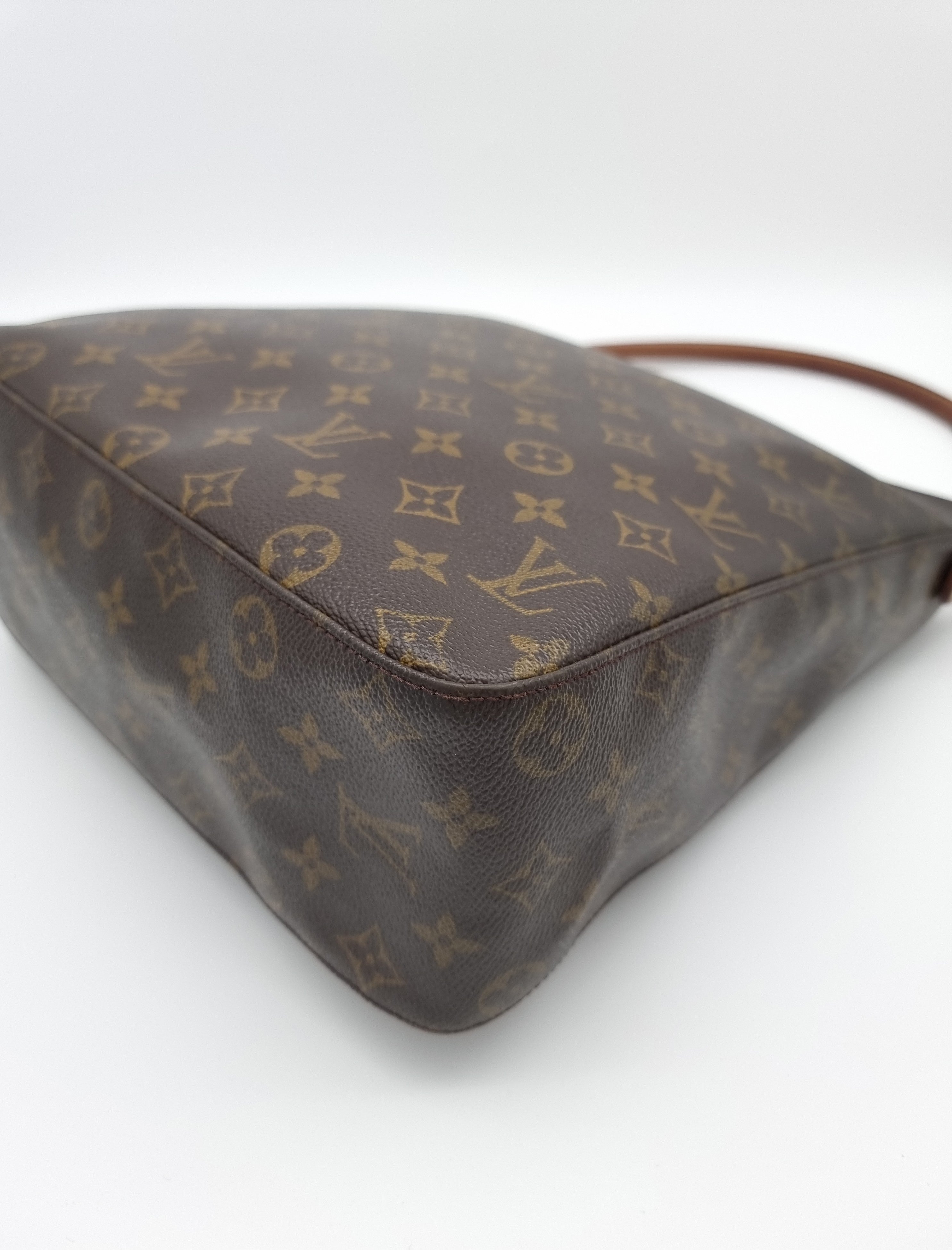 Louis Vuitton Looping GM