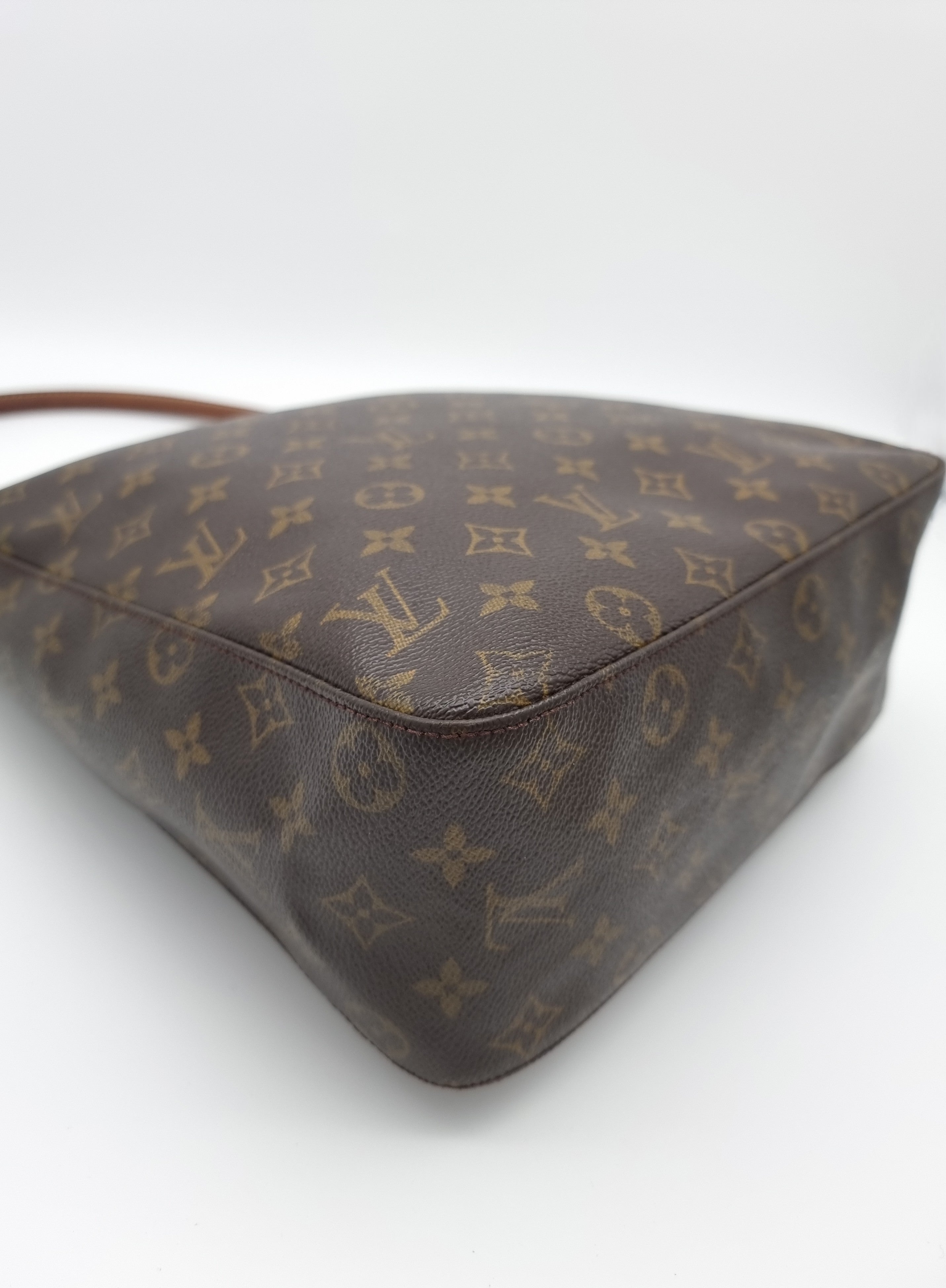 Louis Vuitton Looping GM