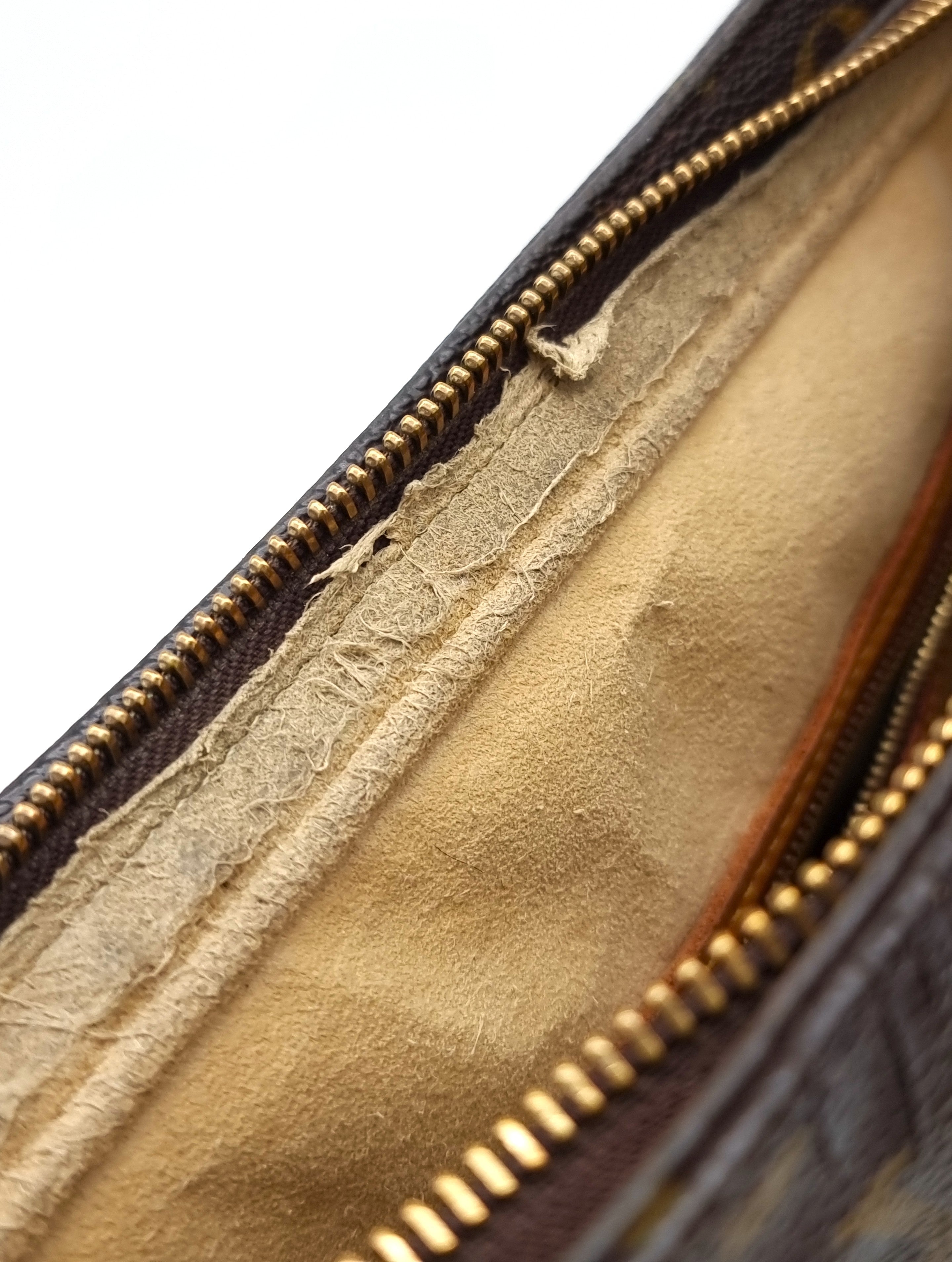Louis Vuitton Looping GM
