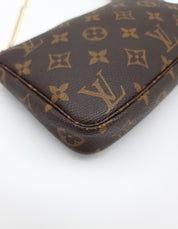 Louis Vuitton Pochette Accessoires