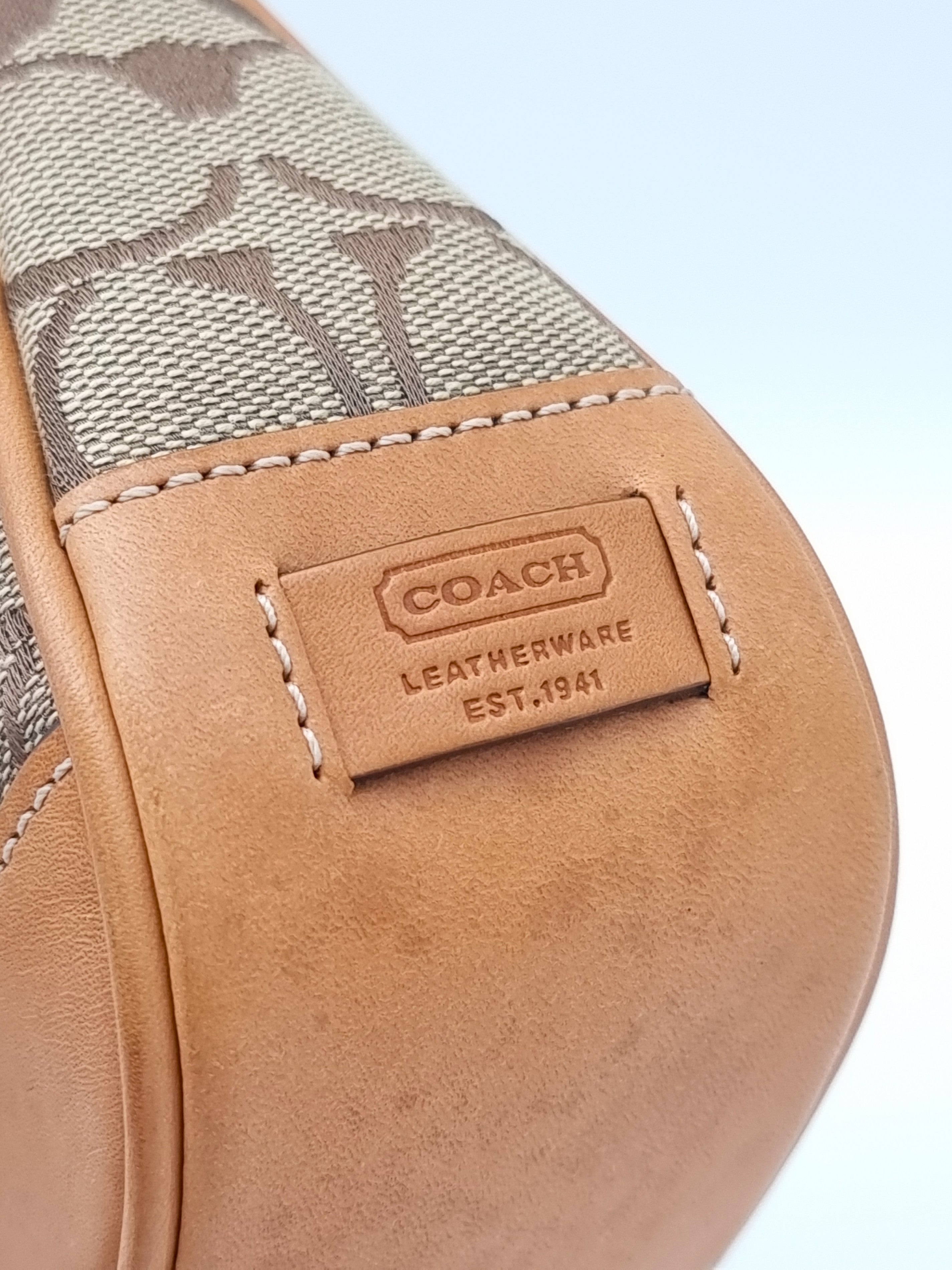 Coach Signature Pouch