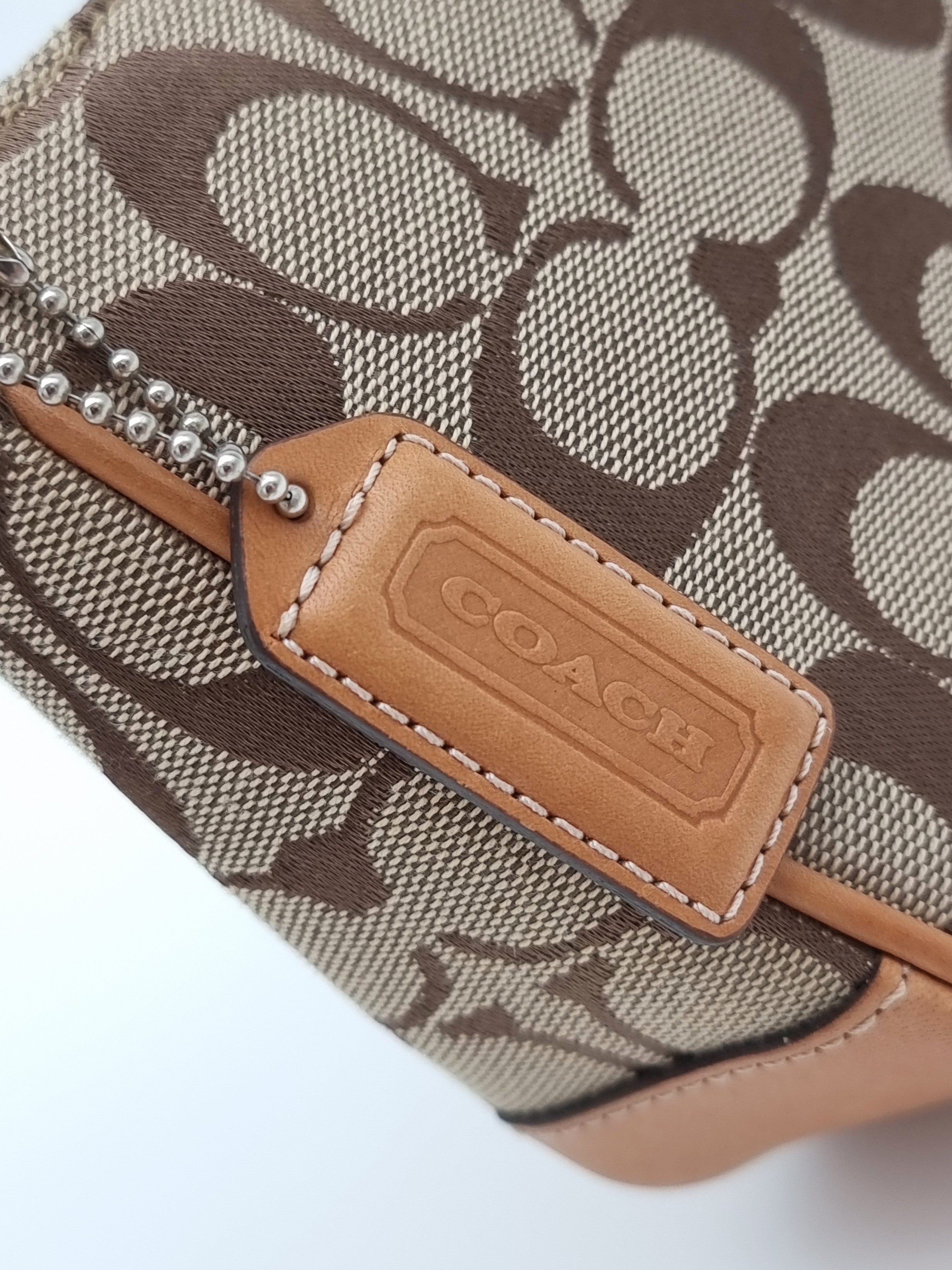 Coach Signature Pouch
