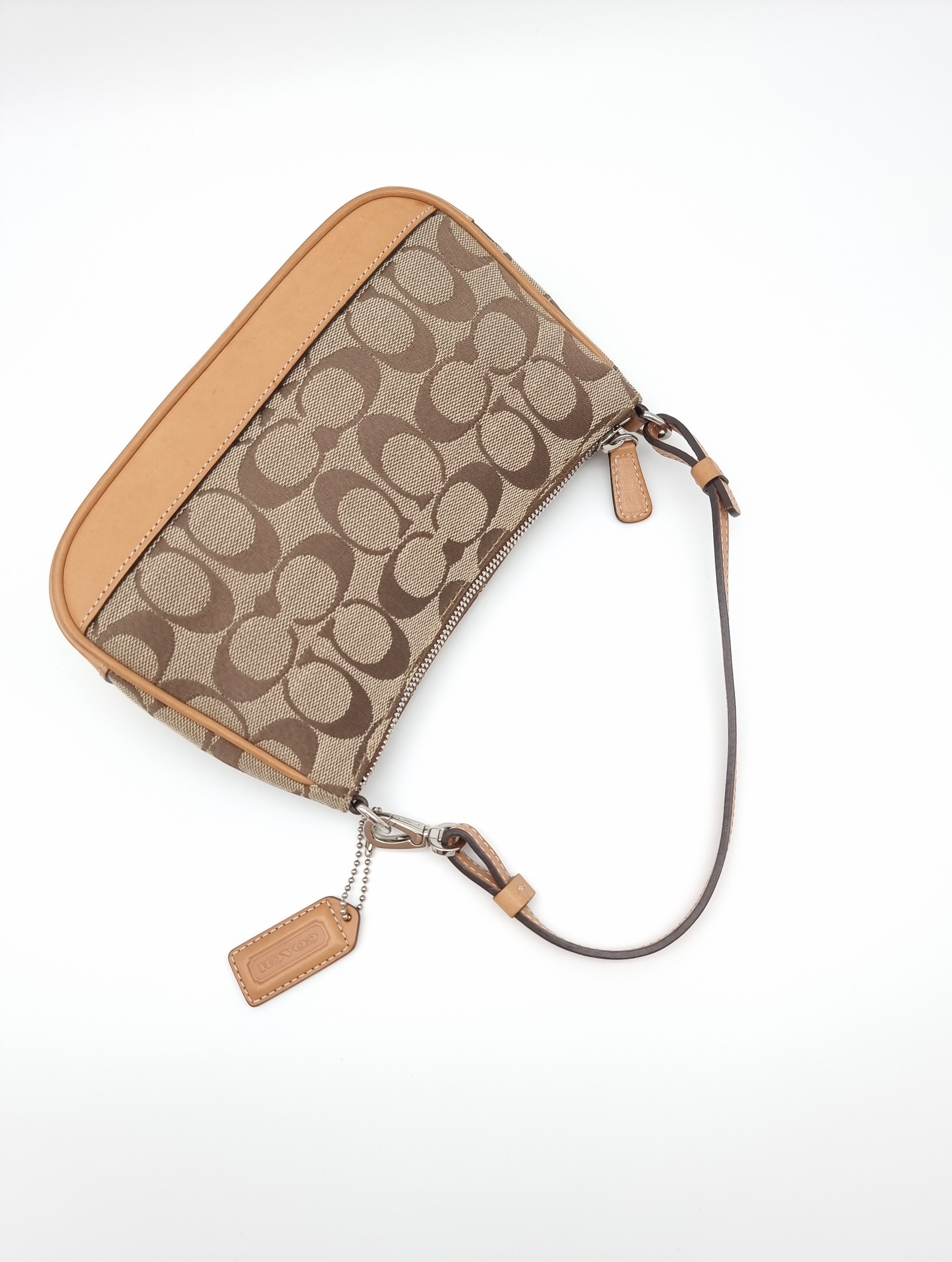 Coach Signature Pouch