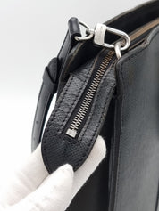 Louis Vuitton Porte Documents Taiga