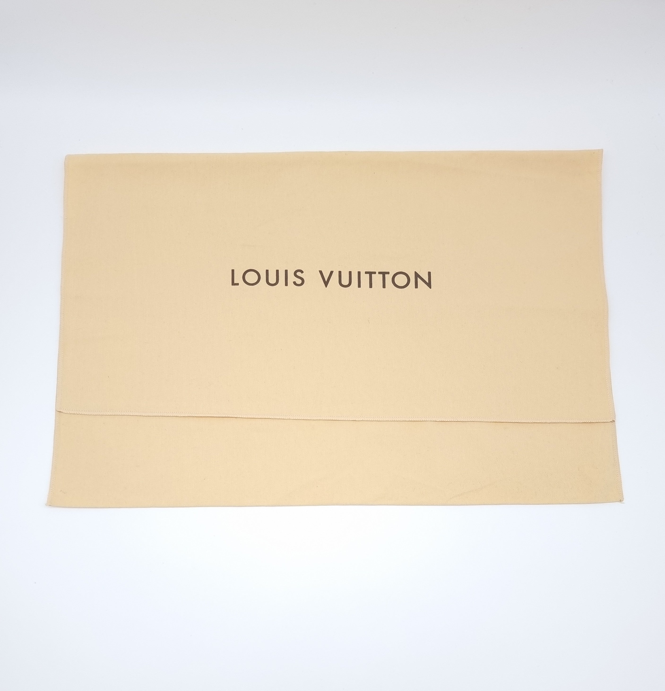 Louis Vuitton Porte Documents Taiga
