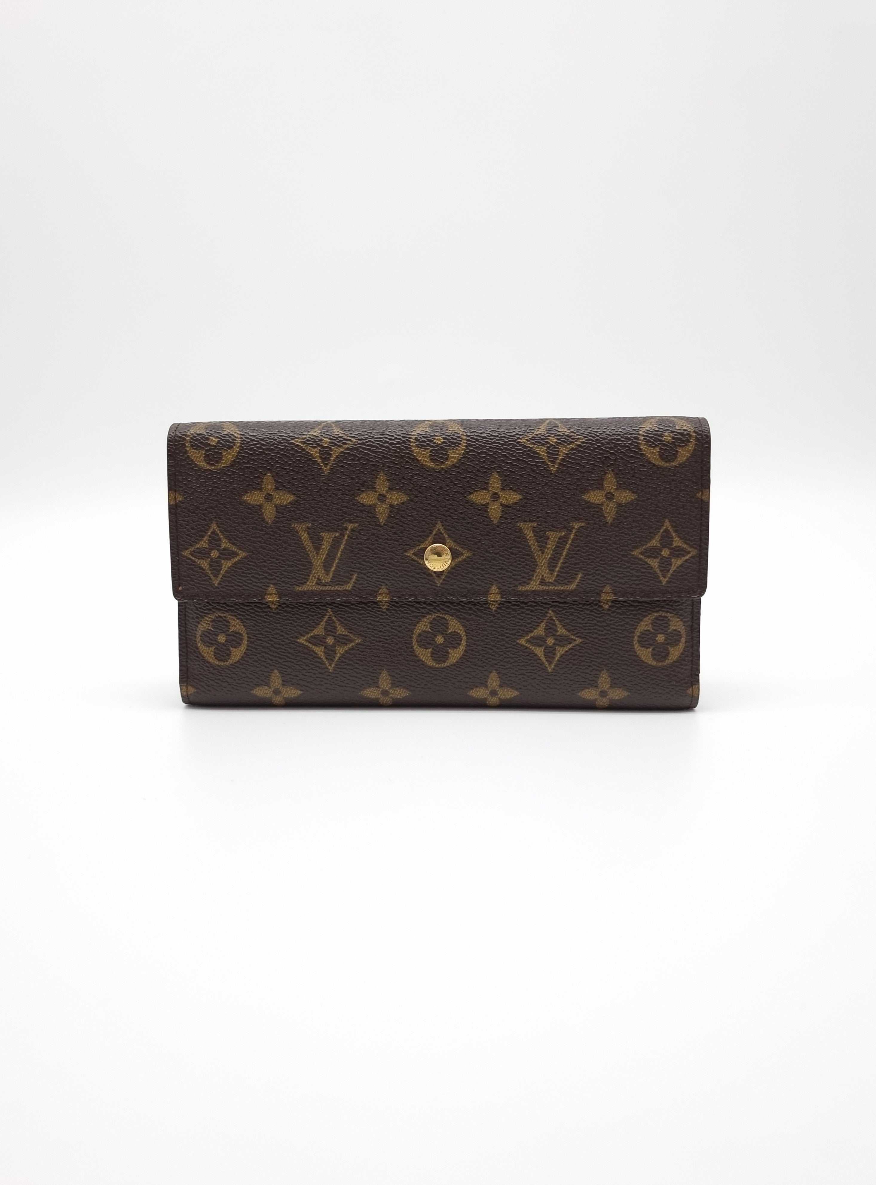 Louis Vuitton Trifold Lompakko