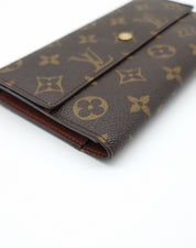Louis Vuitton Trifold Lompakko