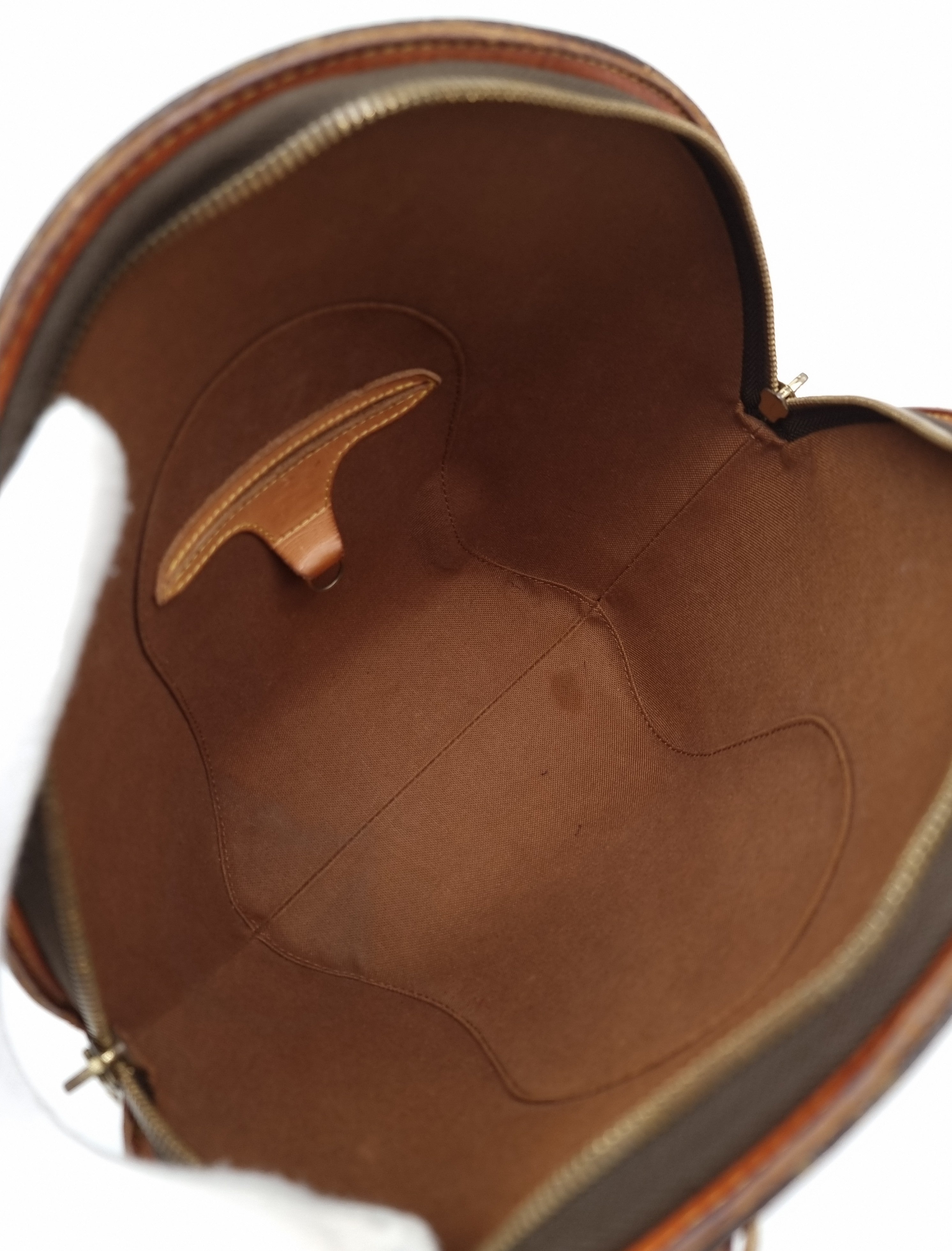 Louis Vuitton Ellipse MM