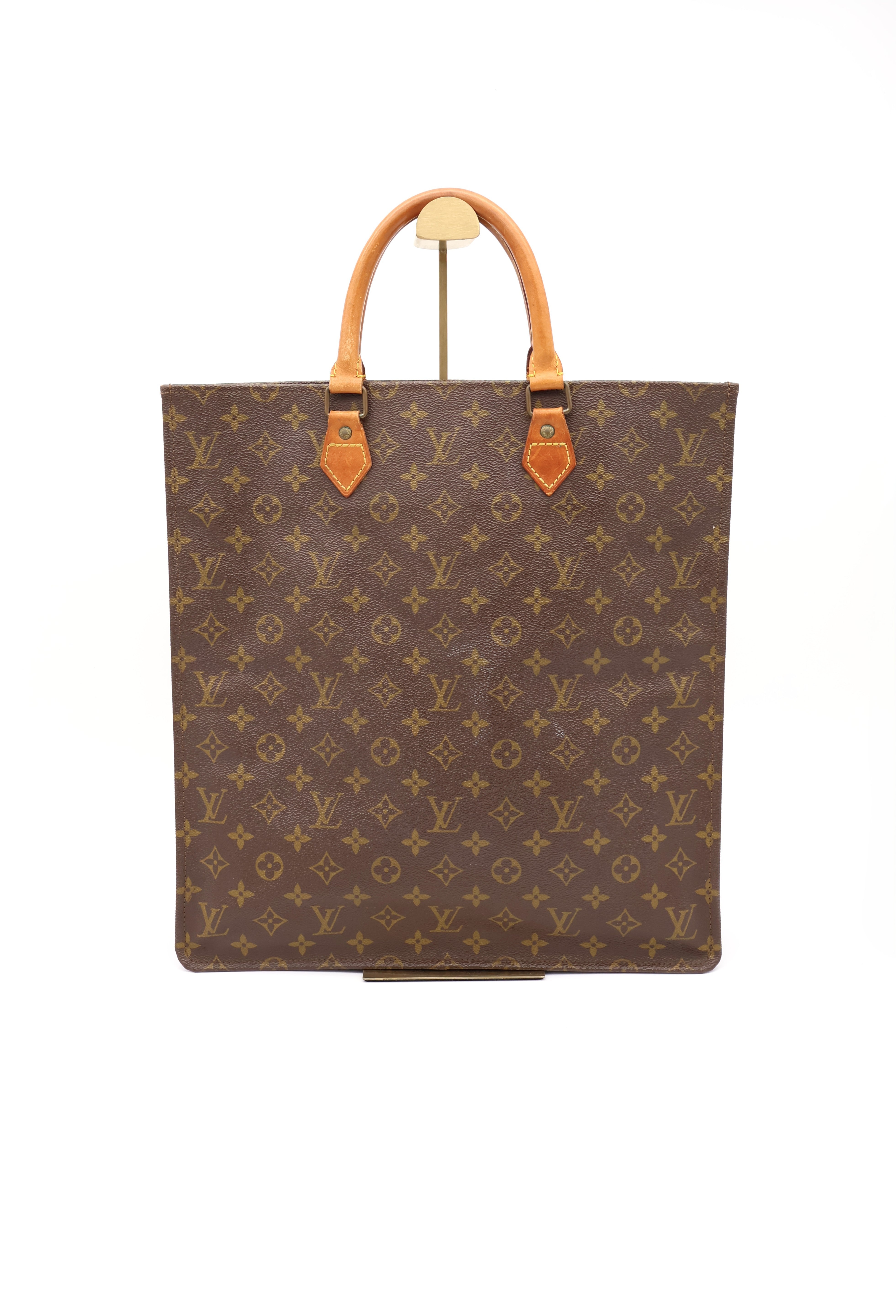 Louis Vuitton Sac Plat