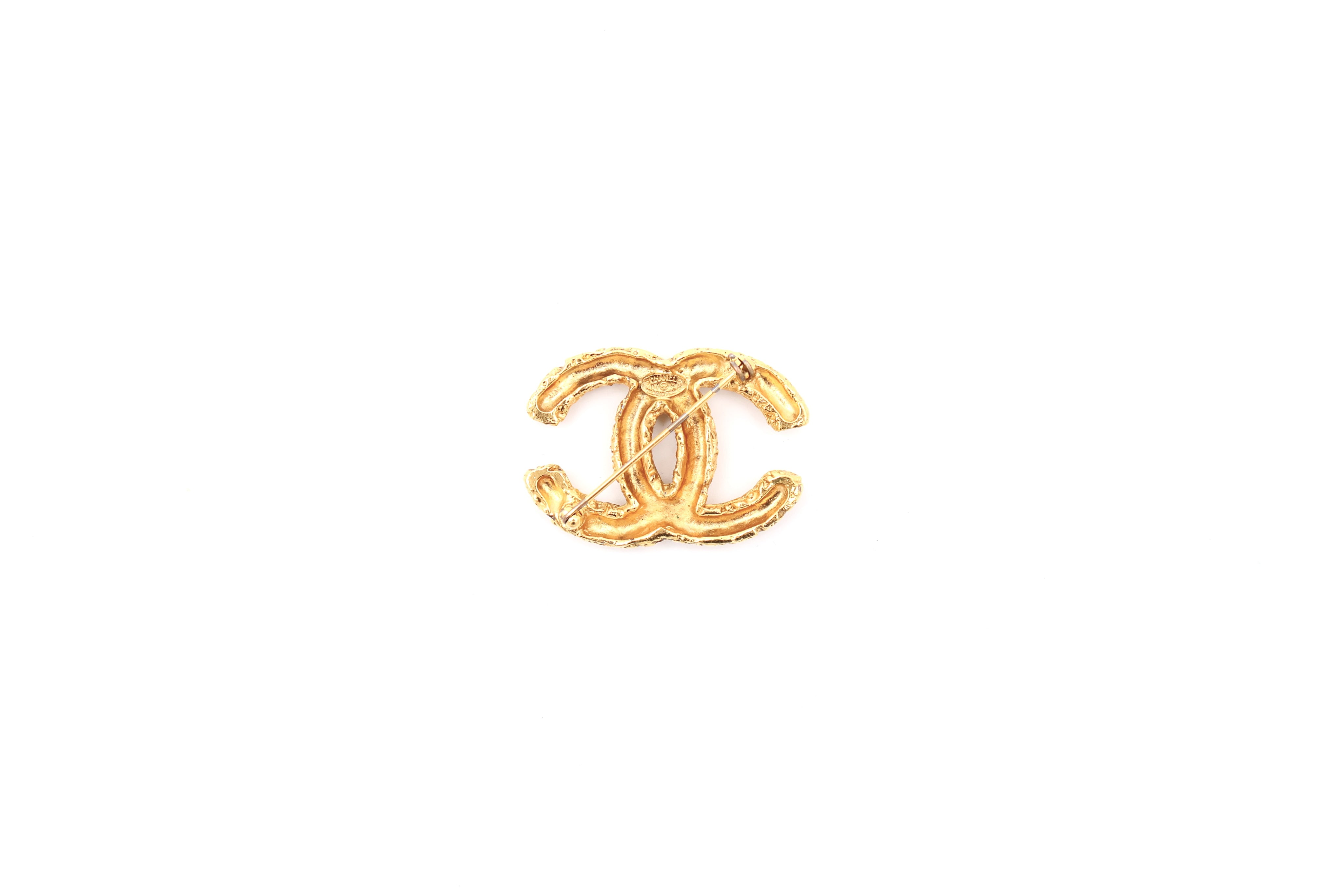 Chanel CC Gold Brooch