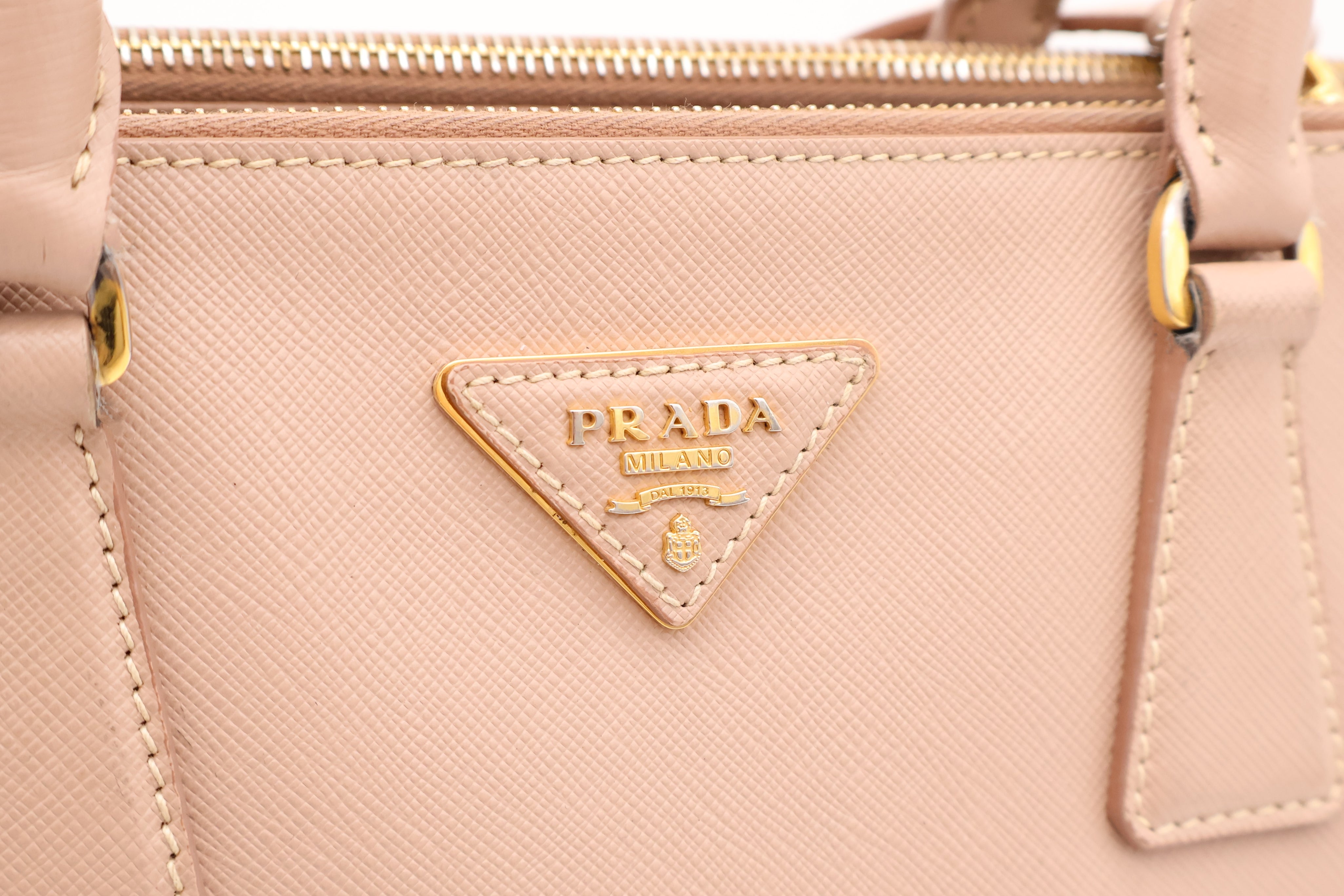 Prada Galleria Saffiano