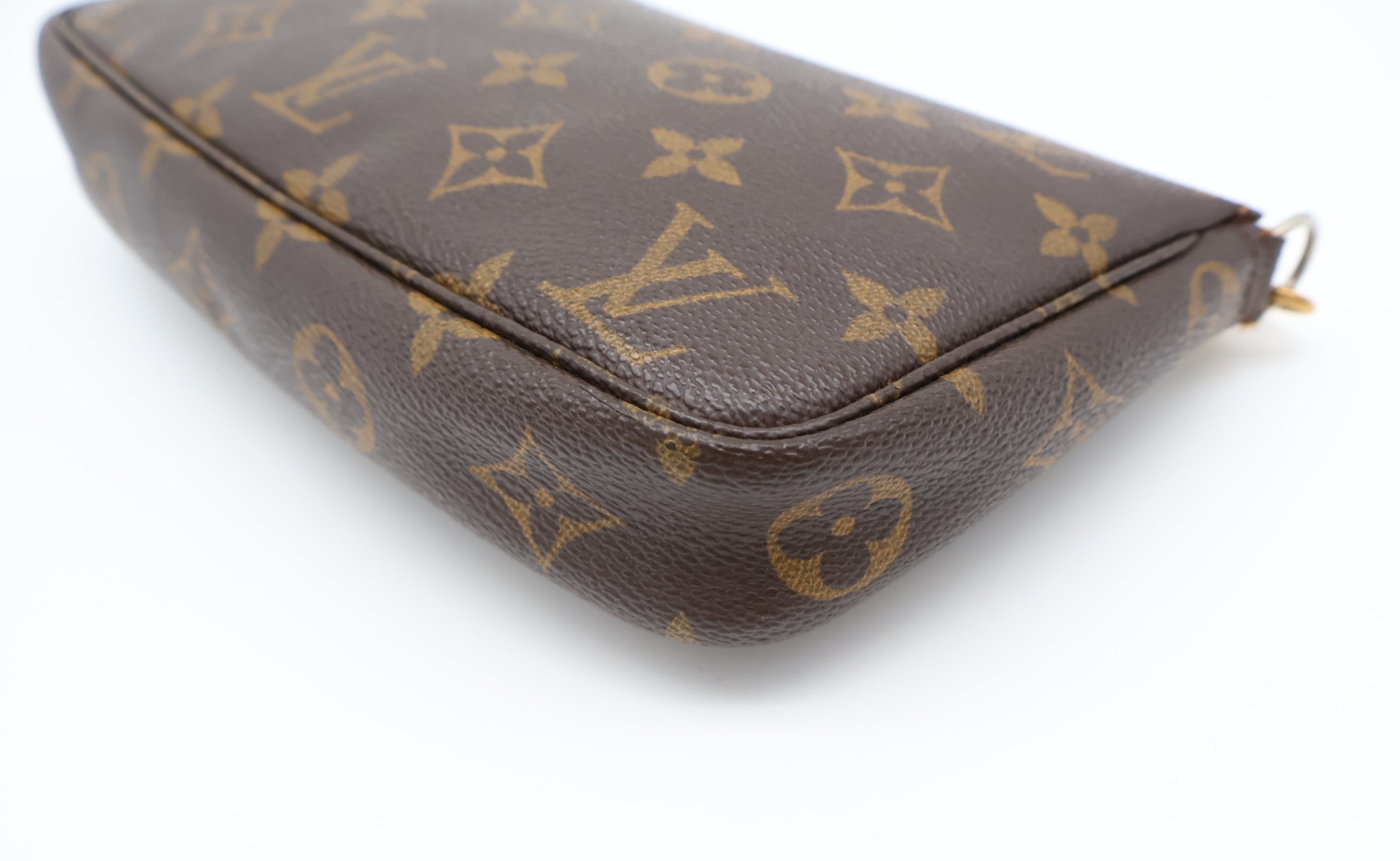 Louis Vuitton Pochette Accessoires