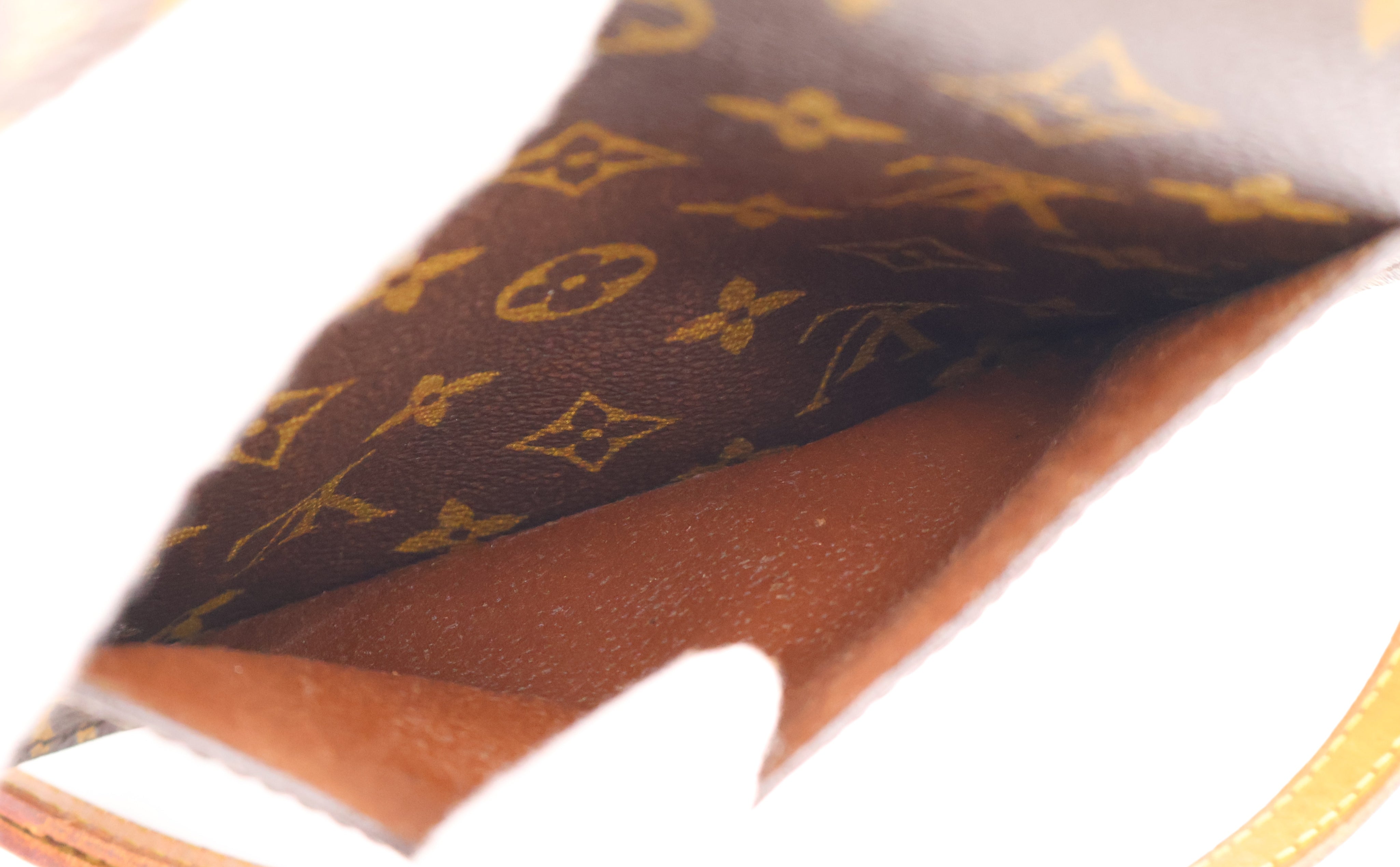 Louis Vuitton Saint Cloud MM
