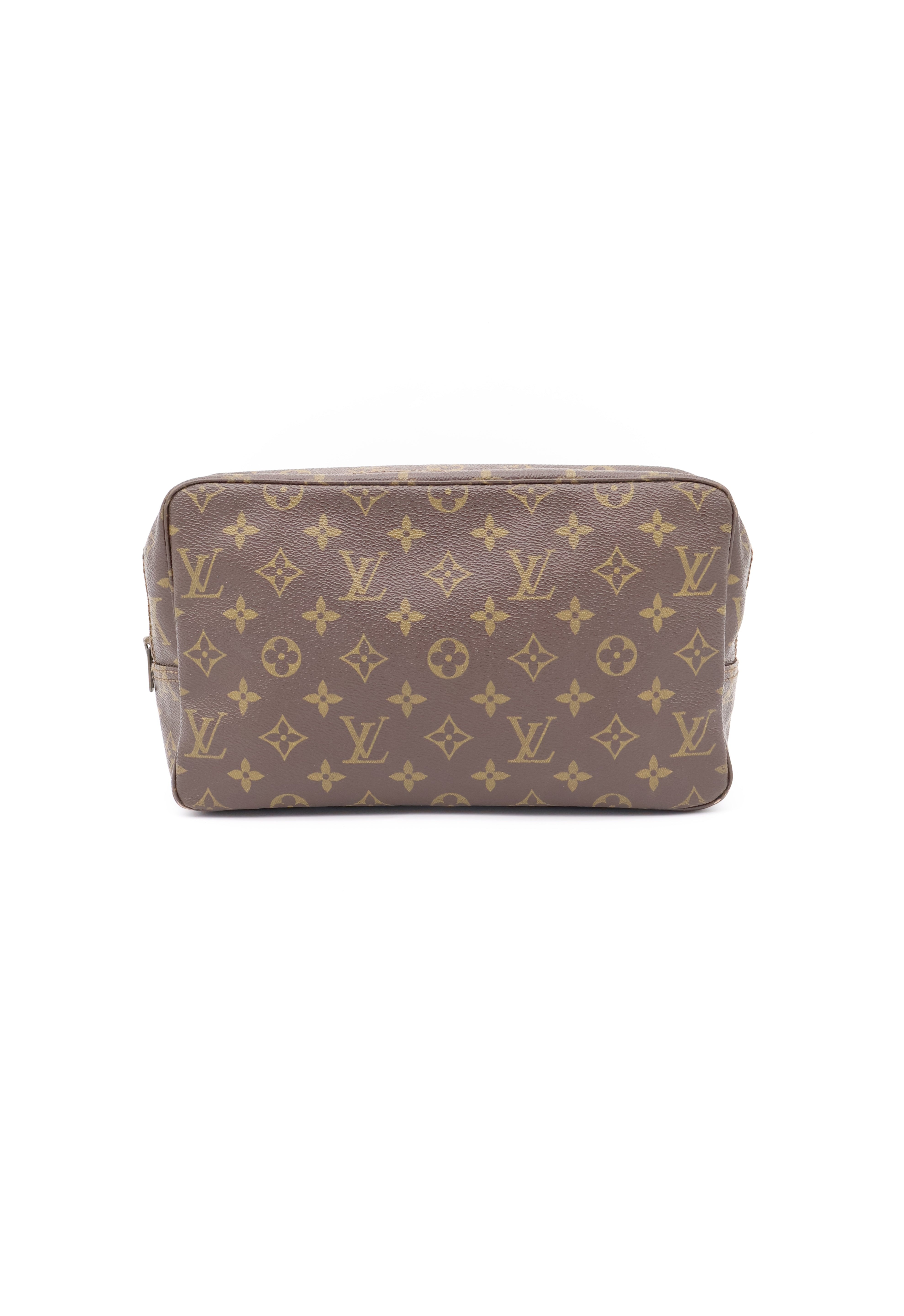Louis Vuitton Trousse Toilette 28