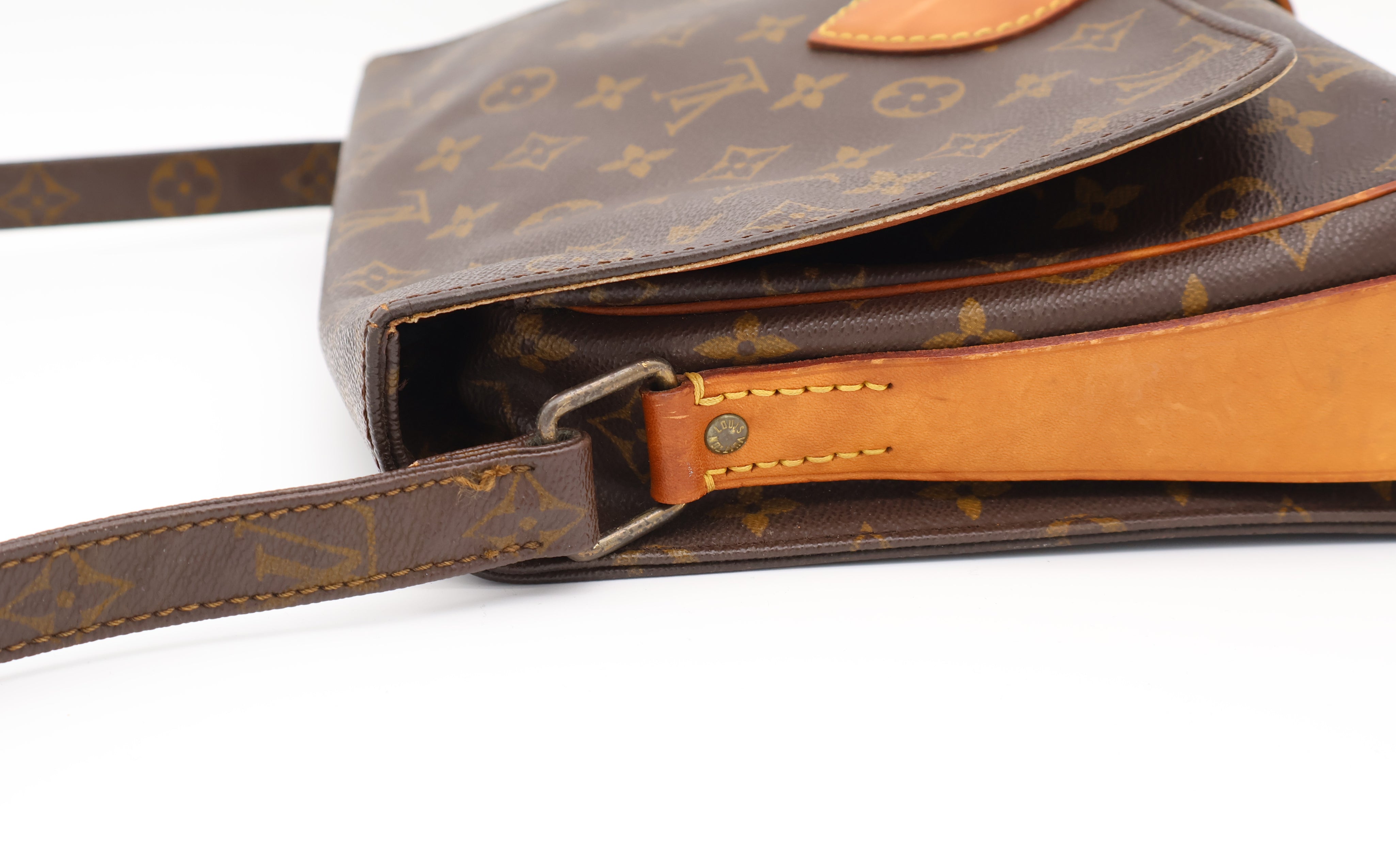 Louis Vuitton Cartouchiere GM