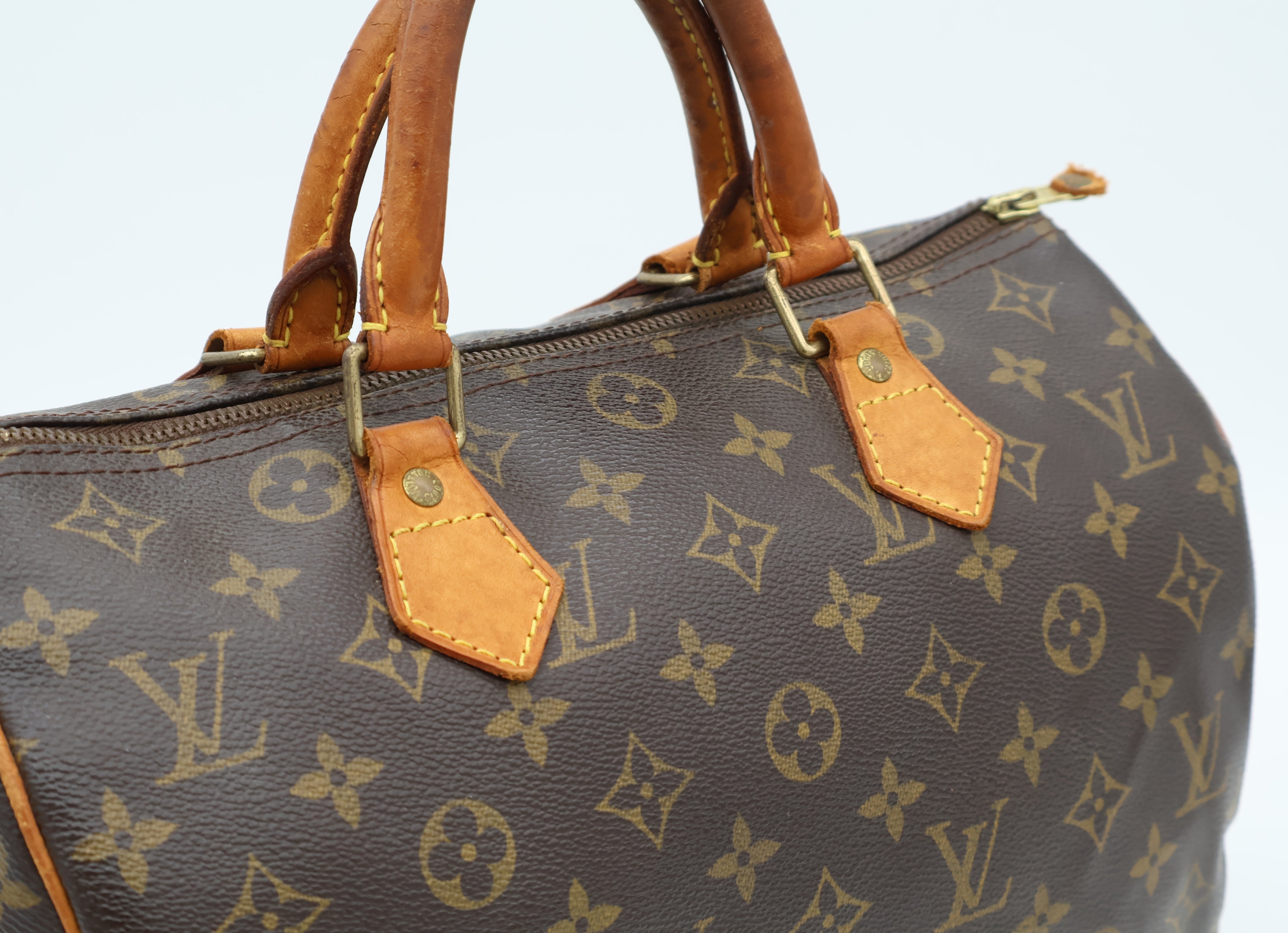 Louis Vuitton Speedy 30