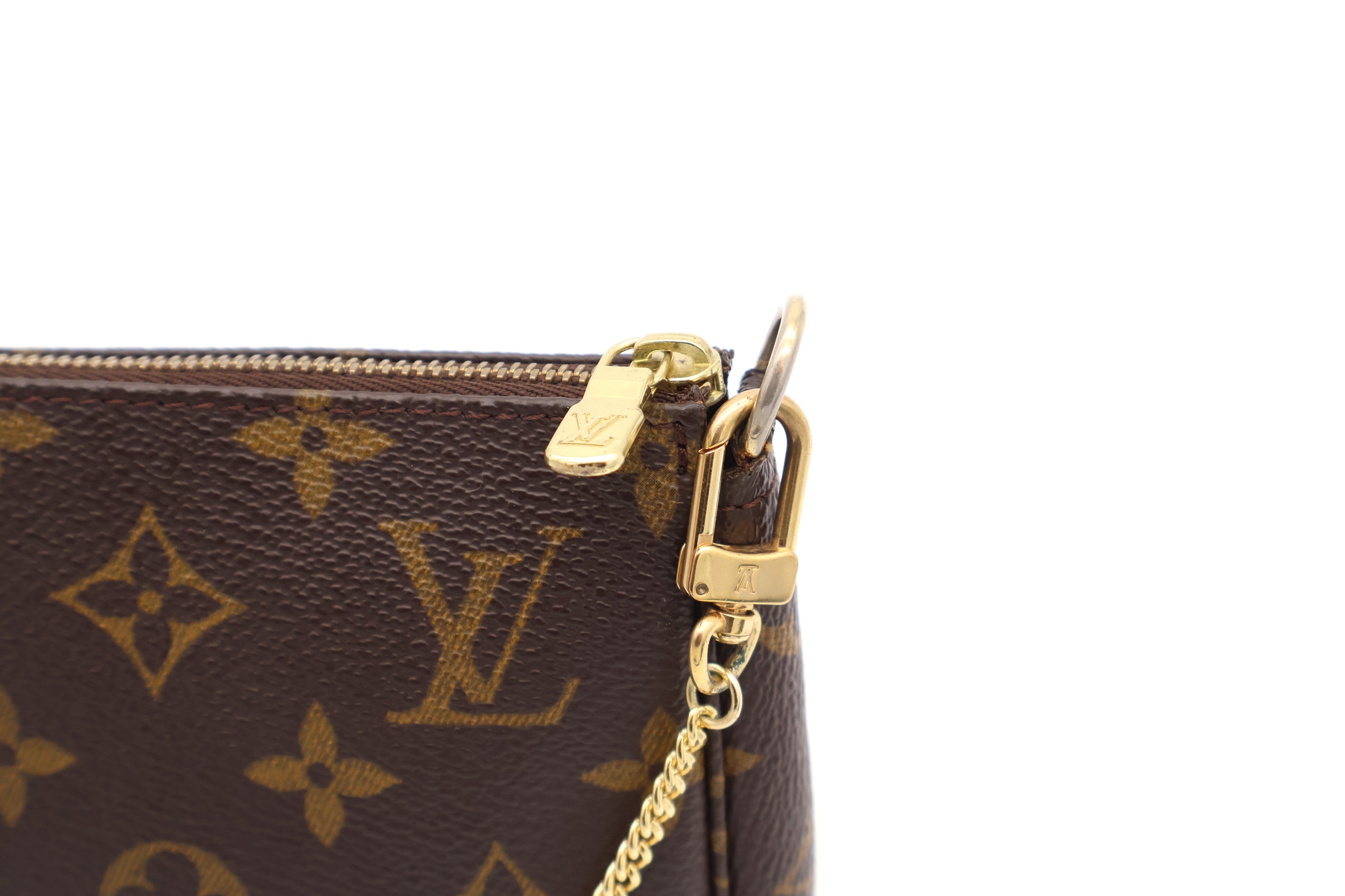 Louis Vuitton Pochette Accessoires