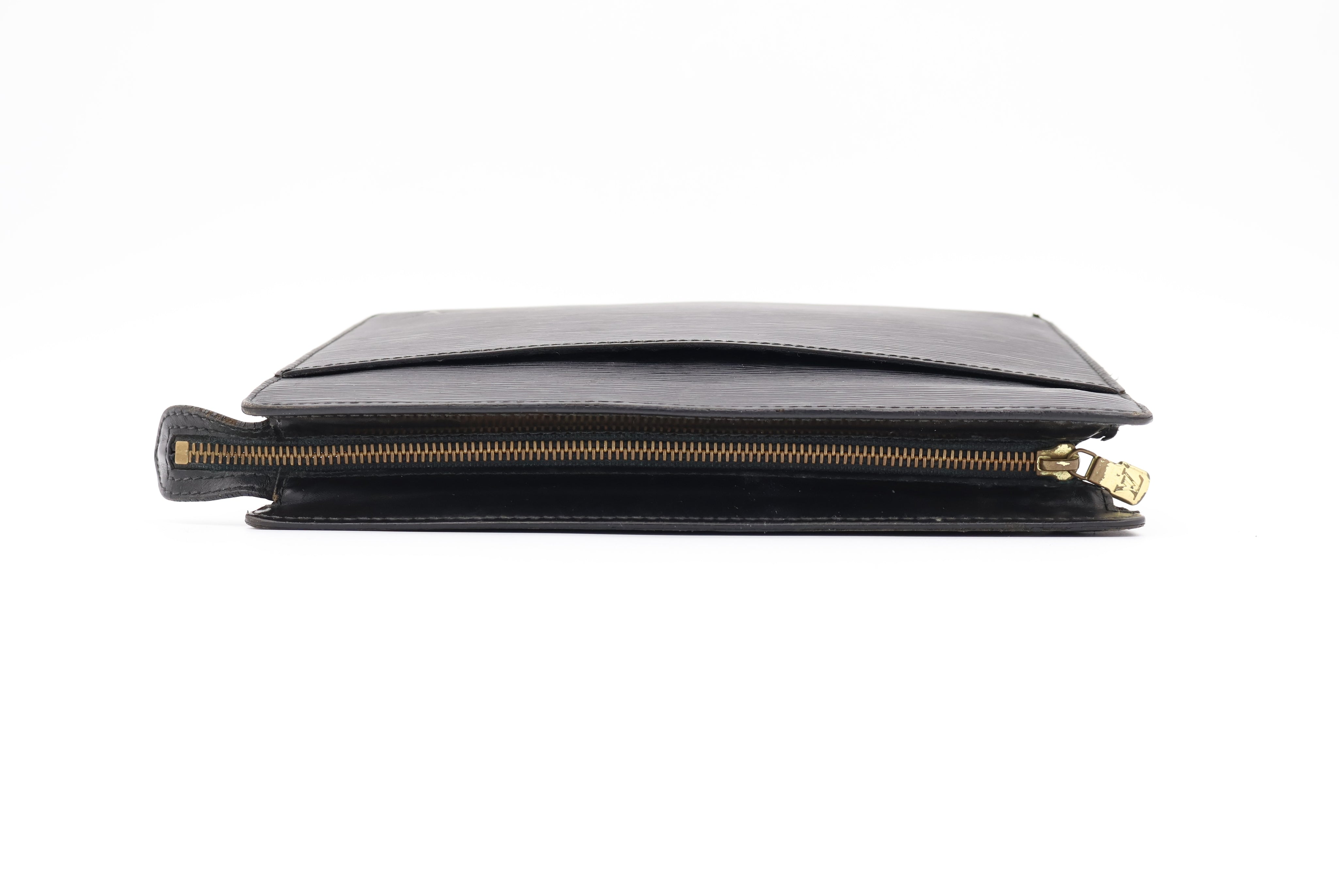 Louis Vuitton Epi Homme Clutch