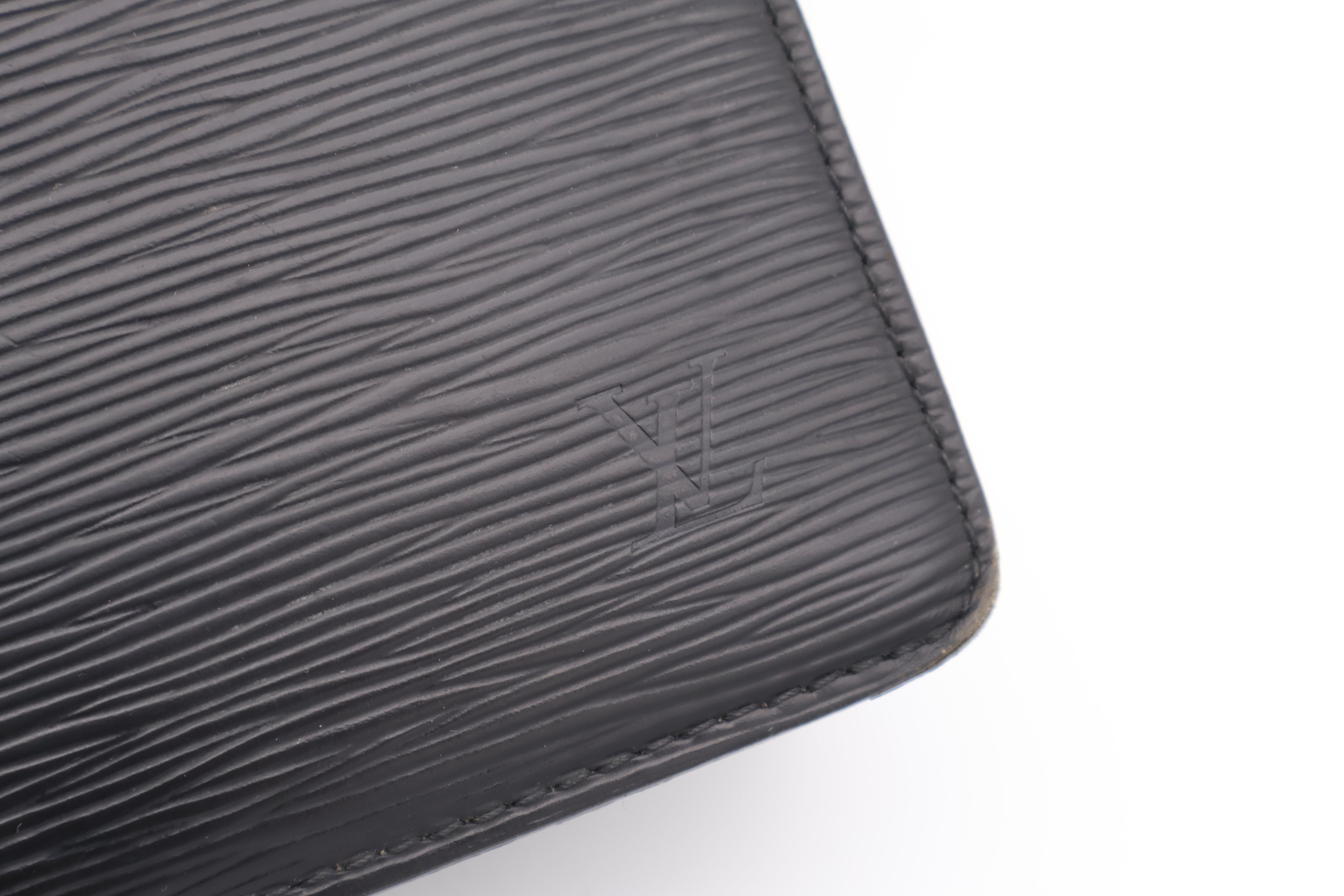 Louis Vuitton Epi Homme Clutch