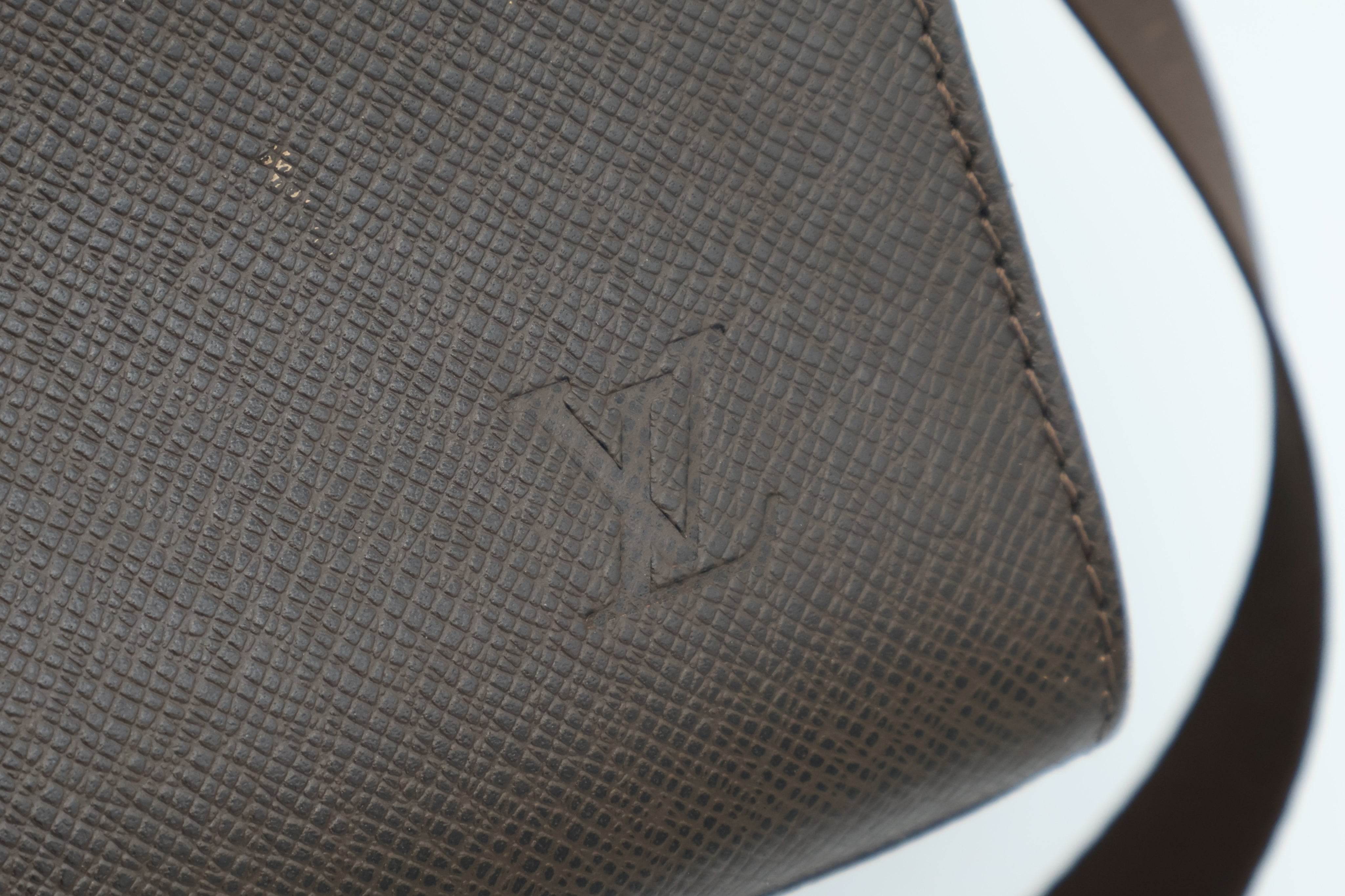 Louis Vuitton Nevsky Taiga