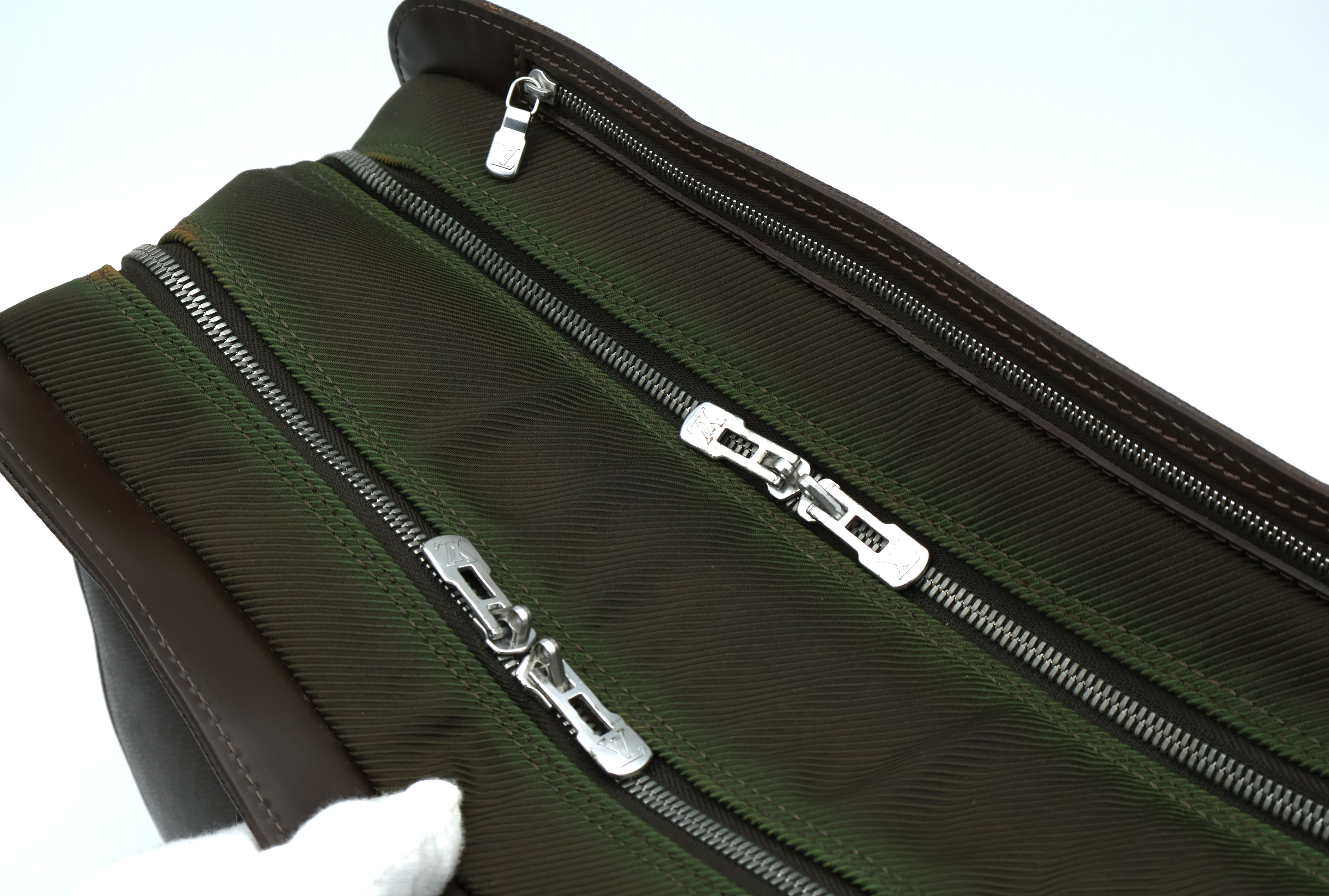 Louis Vuitton Nevsky Taiga