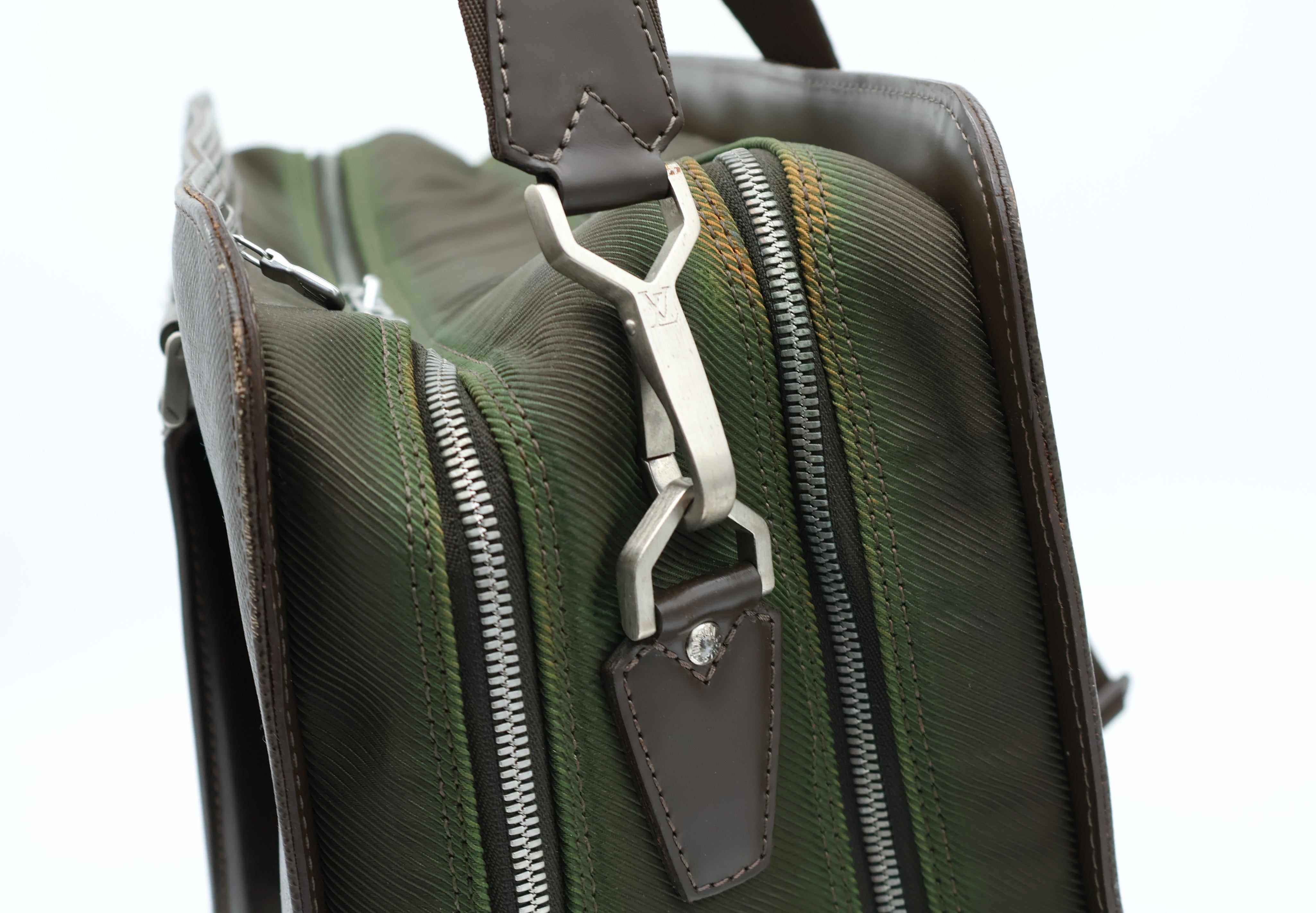 Louis Vuitton Nevsky Taiga