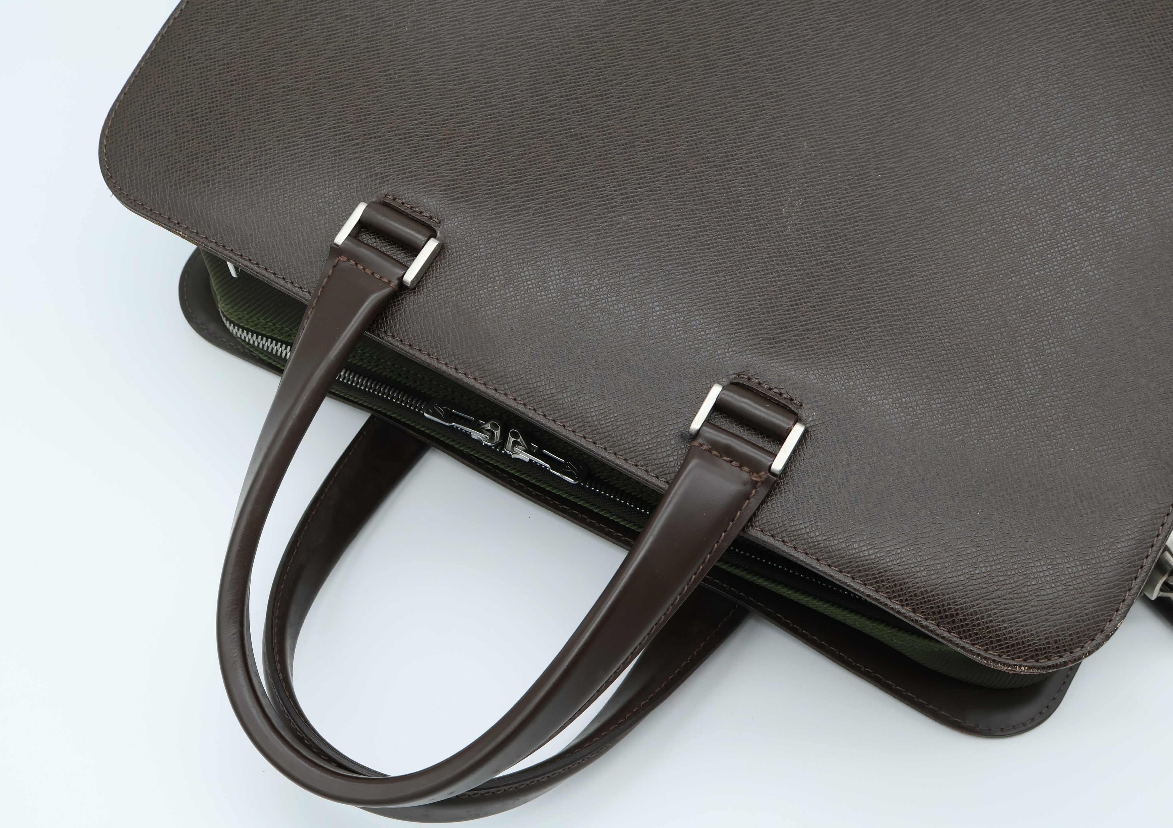 Louis Vuitton Nevsky Taiga