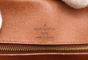 Louis Vuitton Porte Documents Voyage