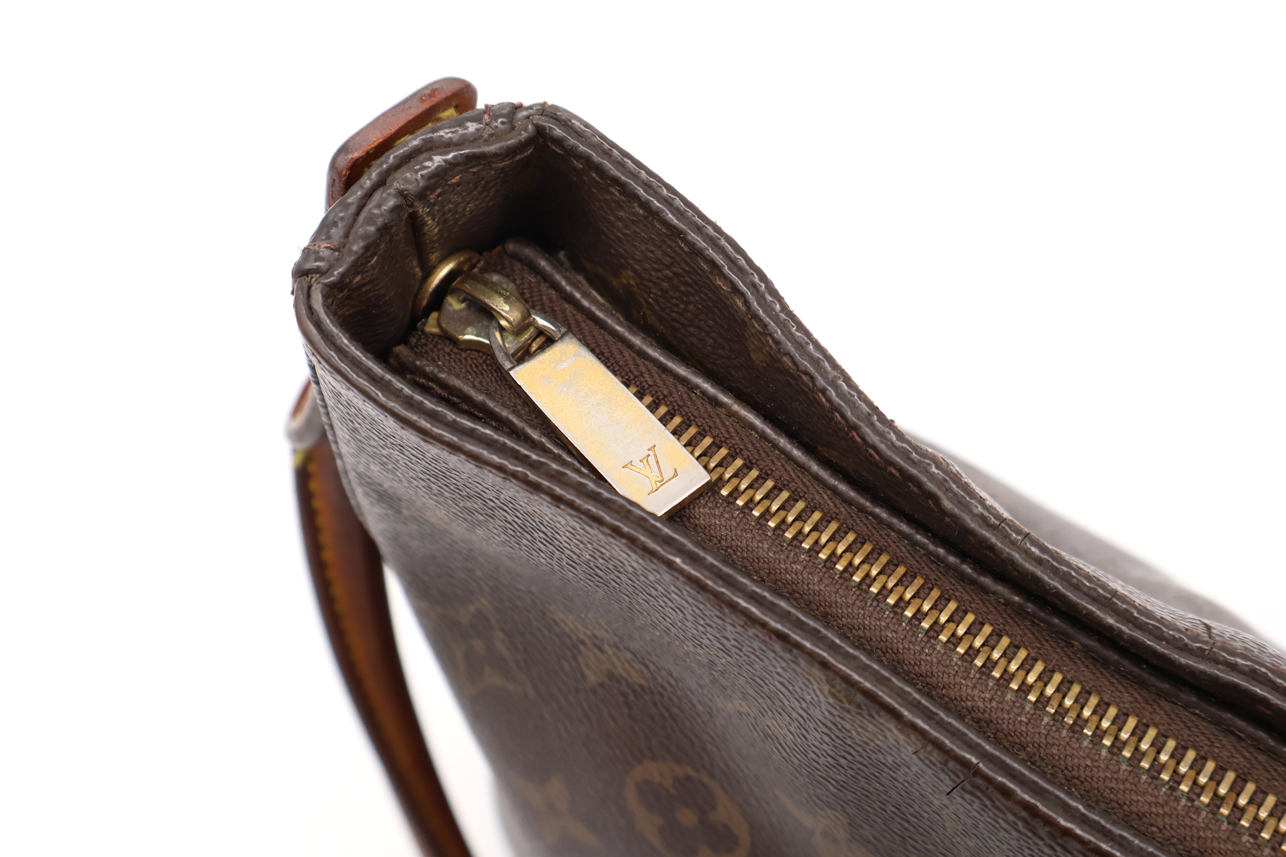 Louis Vuitton Looping GM