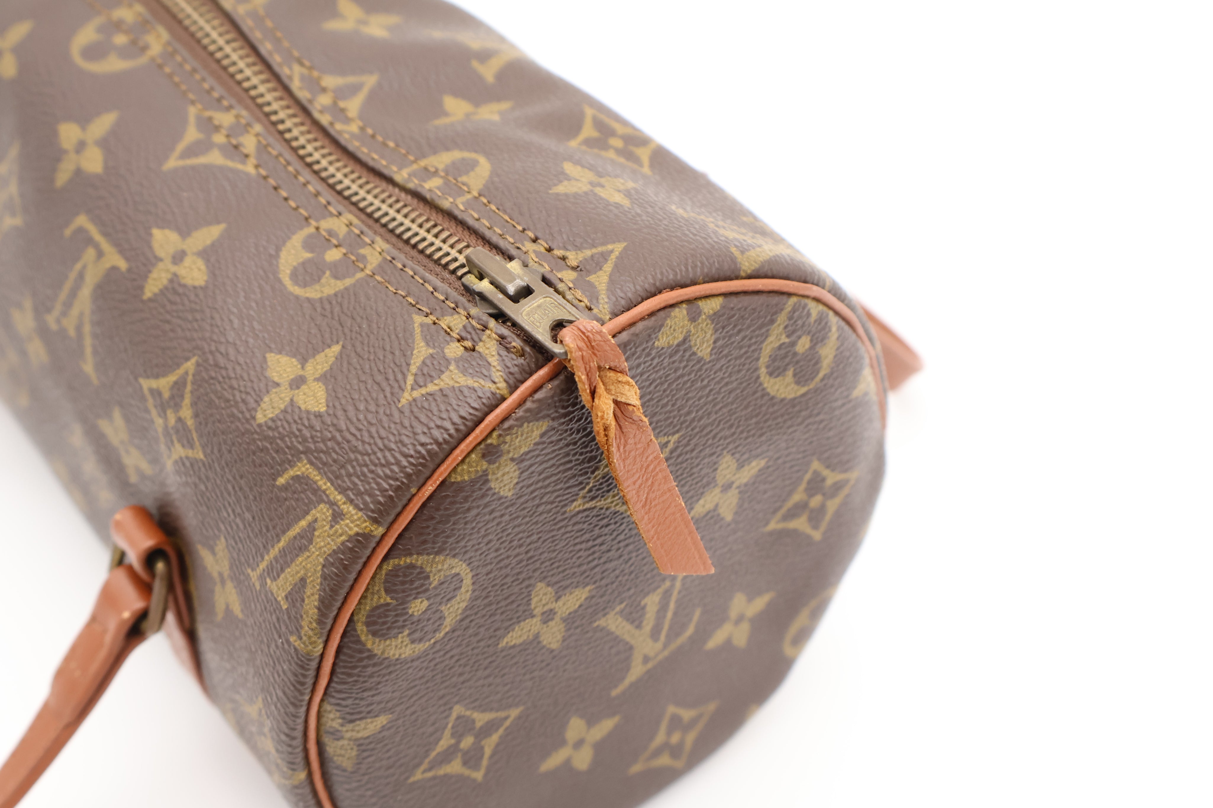 Louis Vuitton Papillon 26