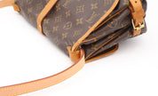 Louis Vuitton Saumur 30