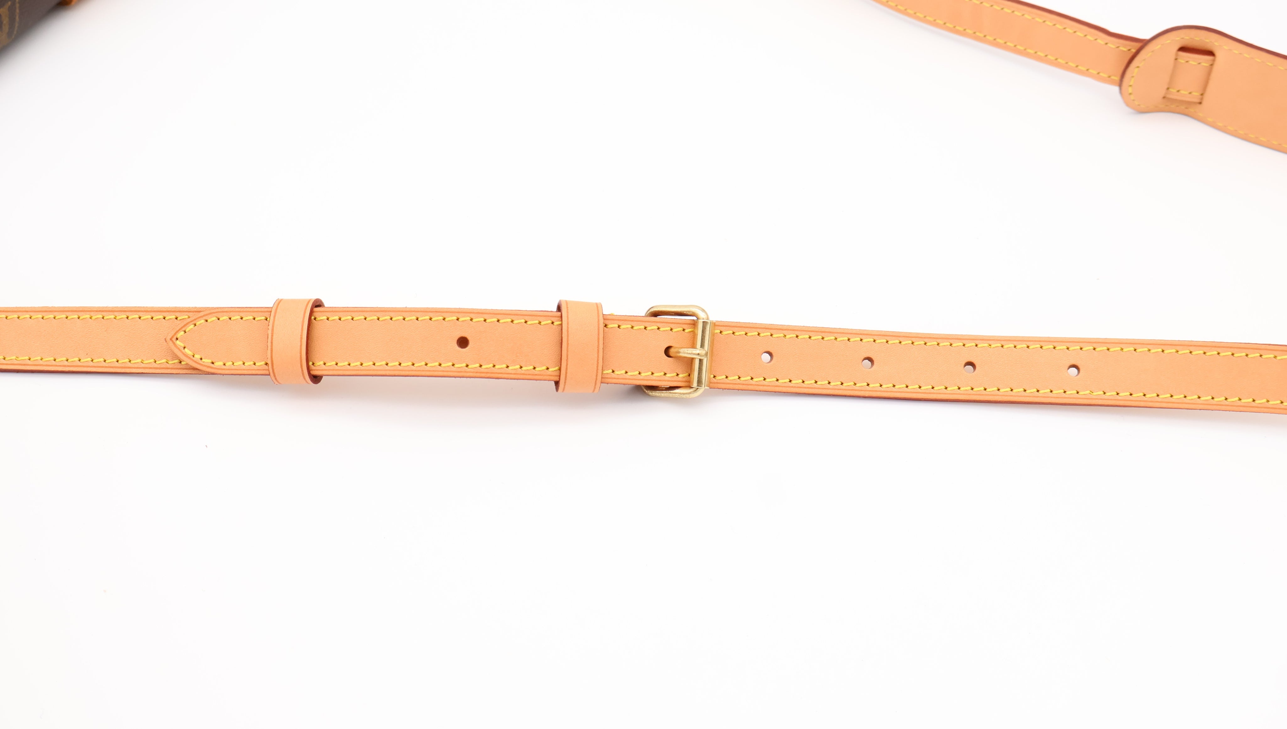 Louis Vuitton Saumur 30